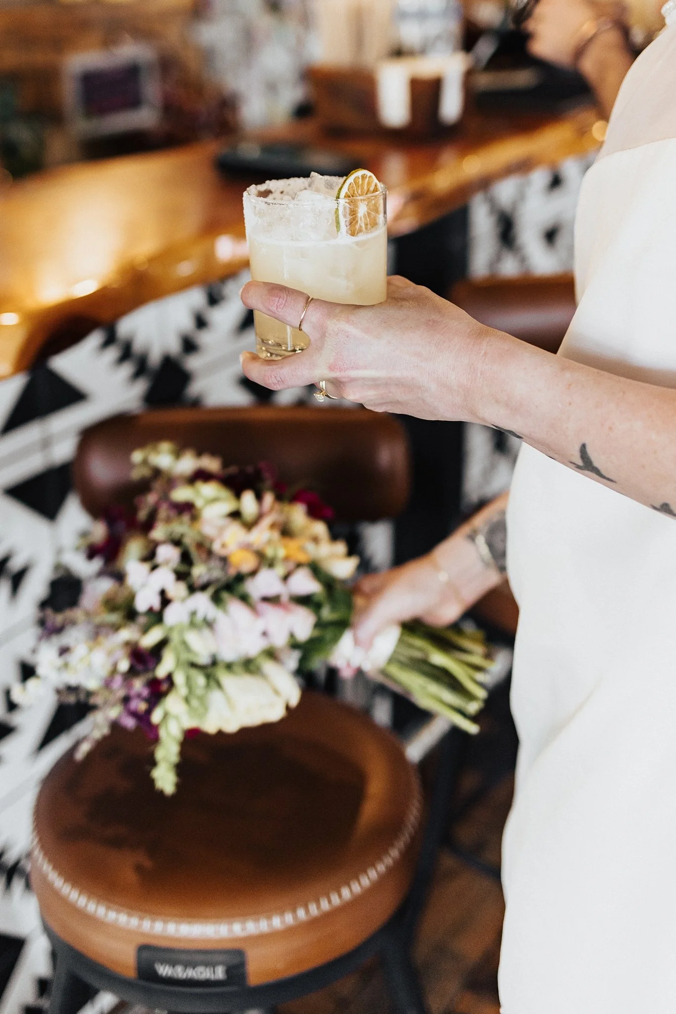 Alicia+lucia+photography+-+old+town+elopement+-+old+town+albuquerque++downtown+elopement_0063.jpg