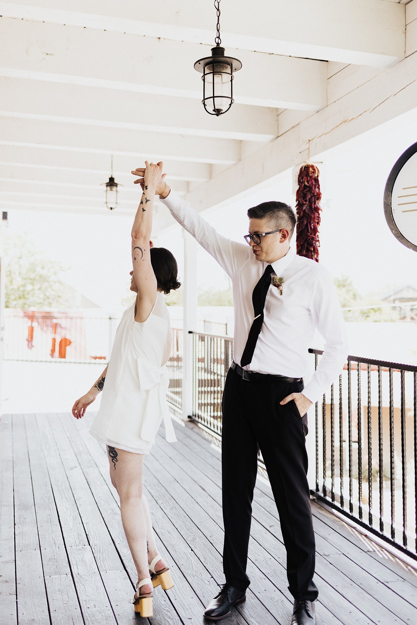 Alicia+lucia+photography+-+old+town+elopement+-+old+town+albuquerque++downtown+elopement_0077.jpg