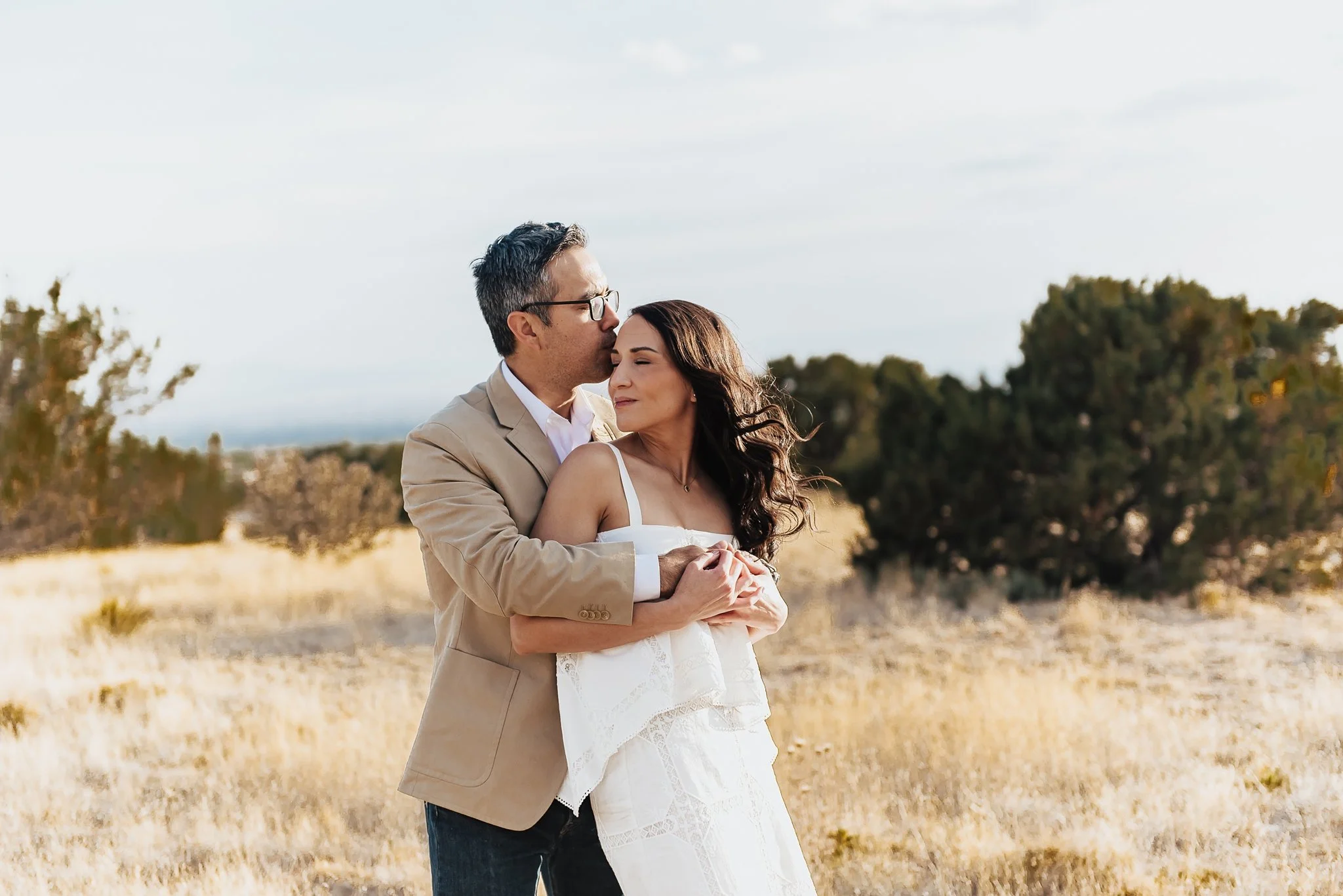 Alicia+lucia+photography+-+desert+engagement+-+southwest+engagement+-+new+mexico+engagement_0004.jpg