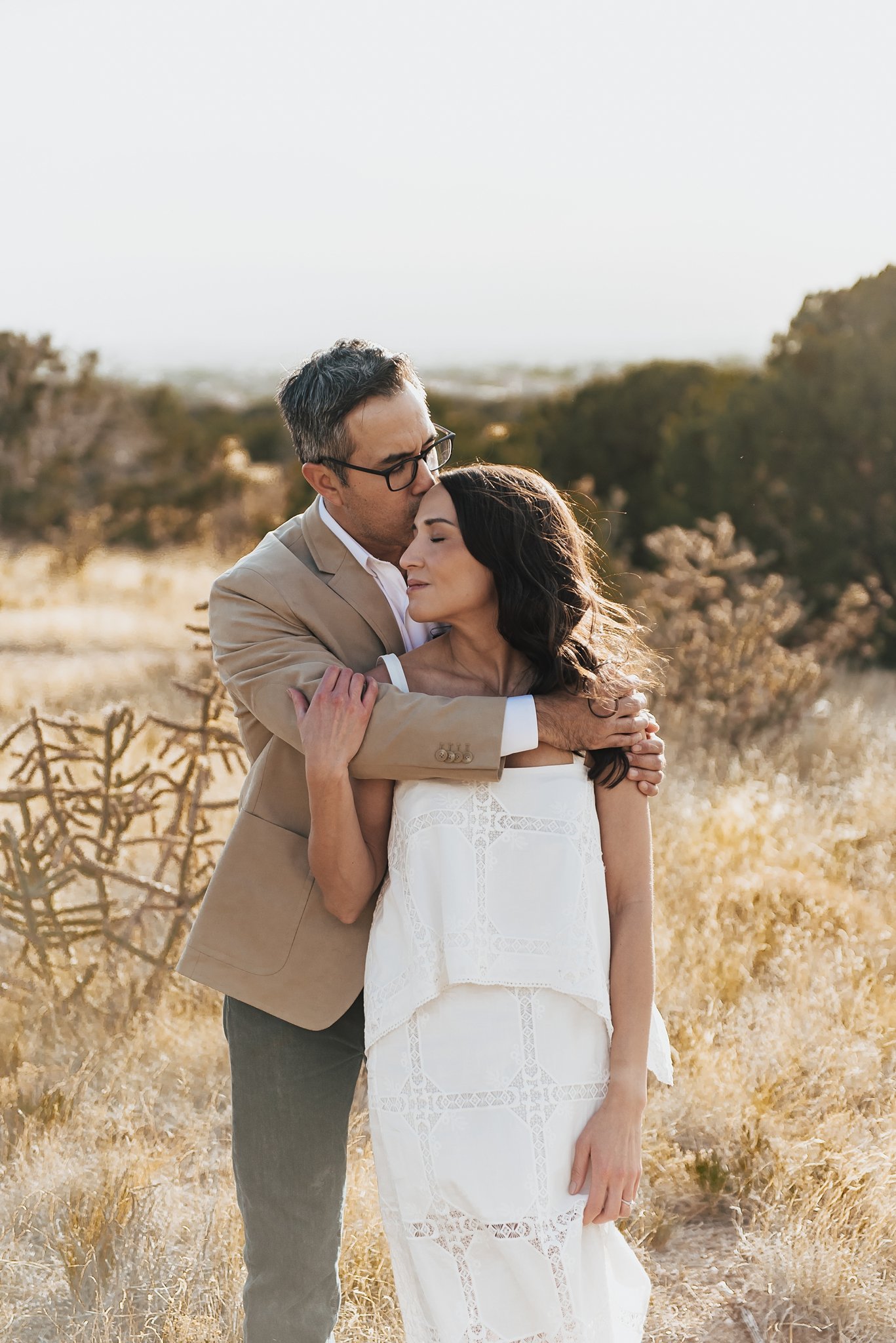 Alicia+lucia+photography+-+desert+engagement+-+southwest+engagement+-+new+mexico+engagement_0010.jpg