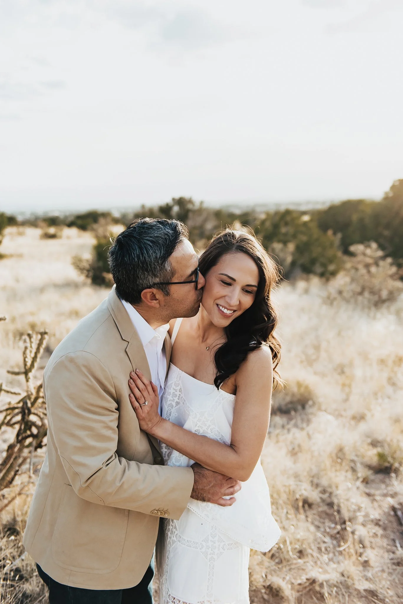 Alicia+lucia+photography+-+desert+engagement+-+southwest+engagement+-+new+mexico+engagement_0021.jpg