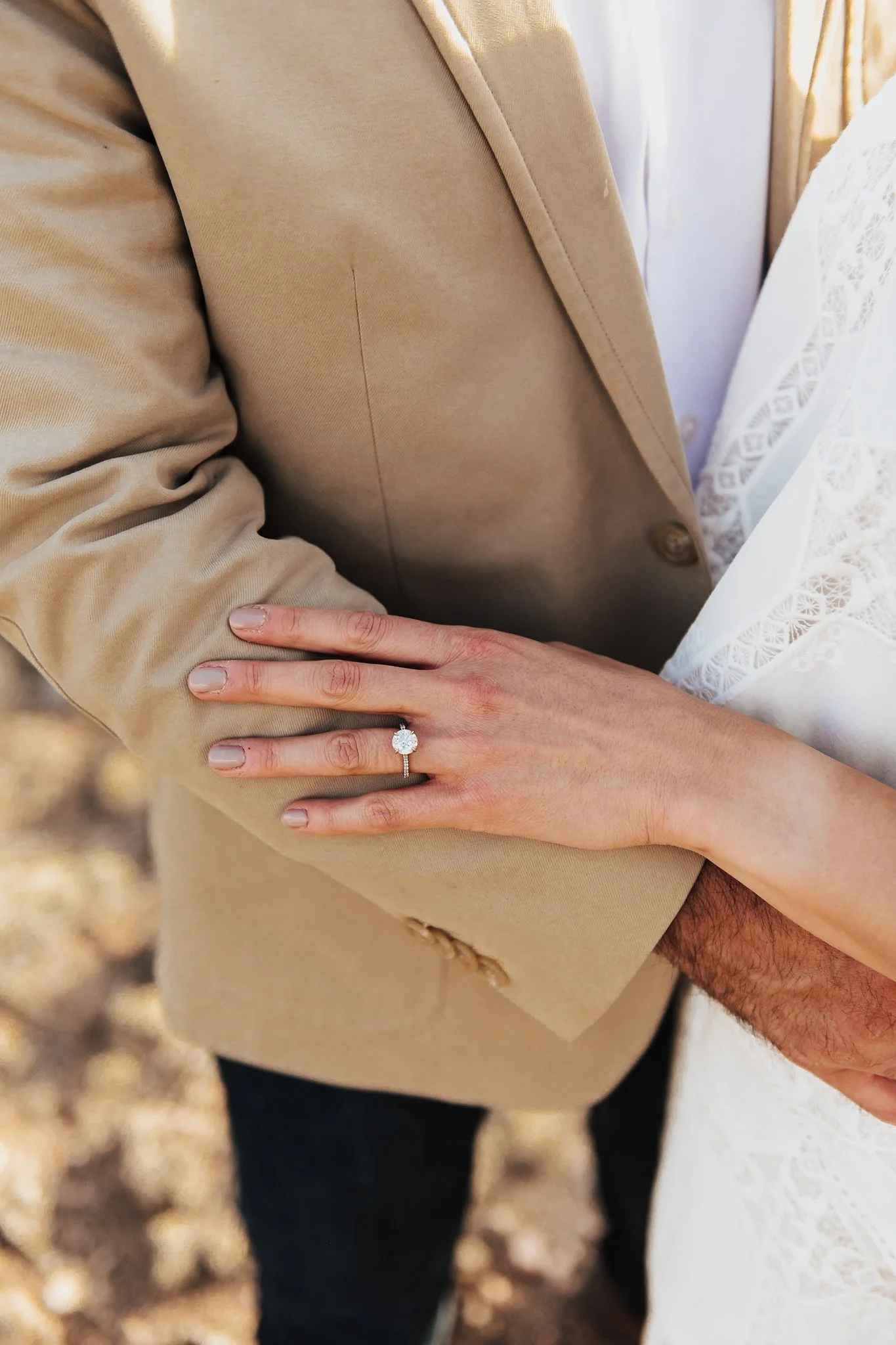 Alicia+lucia+photography+-+desert+engagement+-+southwest+engagement+-+new+mexico+engagement_0022.jpg