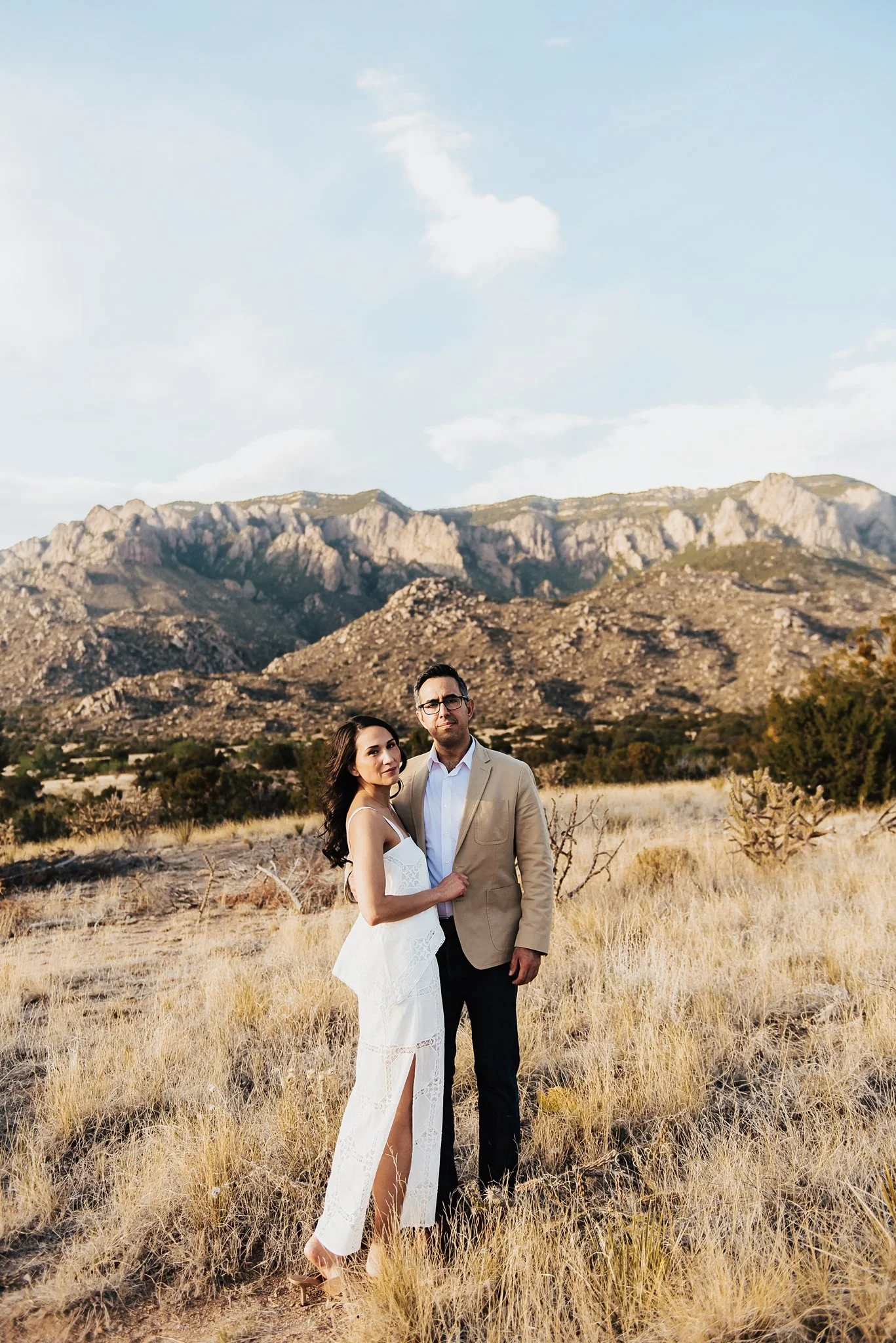 Alicia+lucia+photography+-+desert+engagement+-+southwest+engagement+-+new+mexico+engagement_0029.jpg