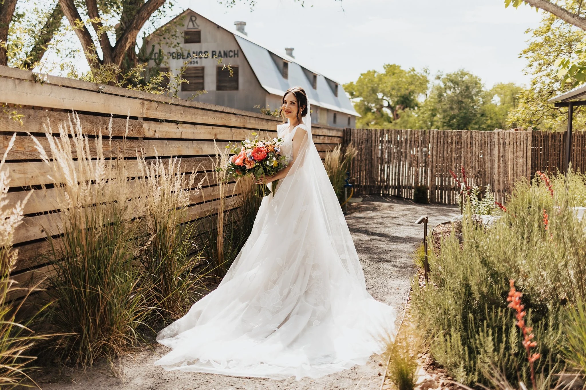 Alicia+lucia+photography+-+los+poblanos+-+los+poblanos+wedding+-+destination+wedding_0021.jpg