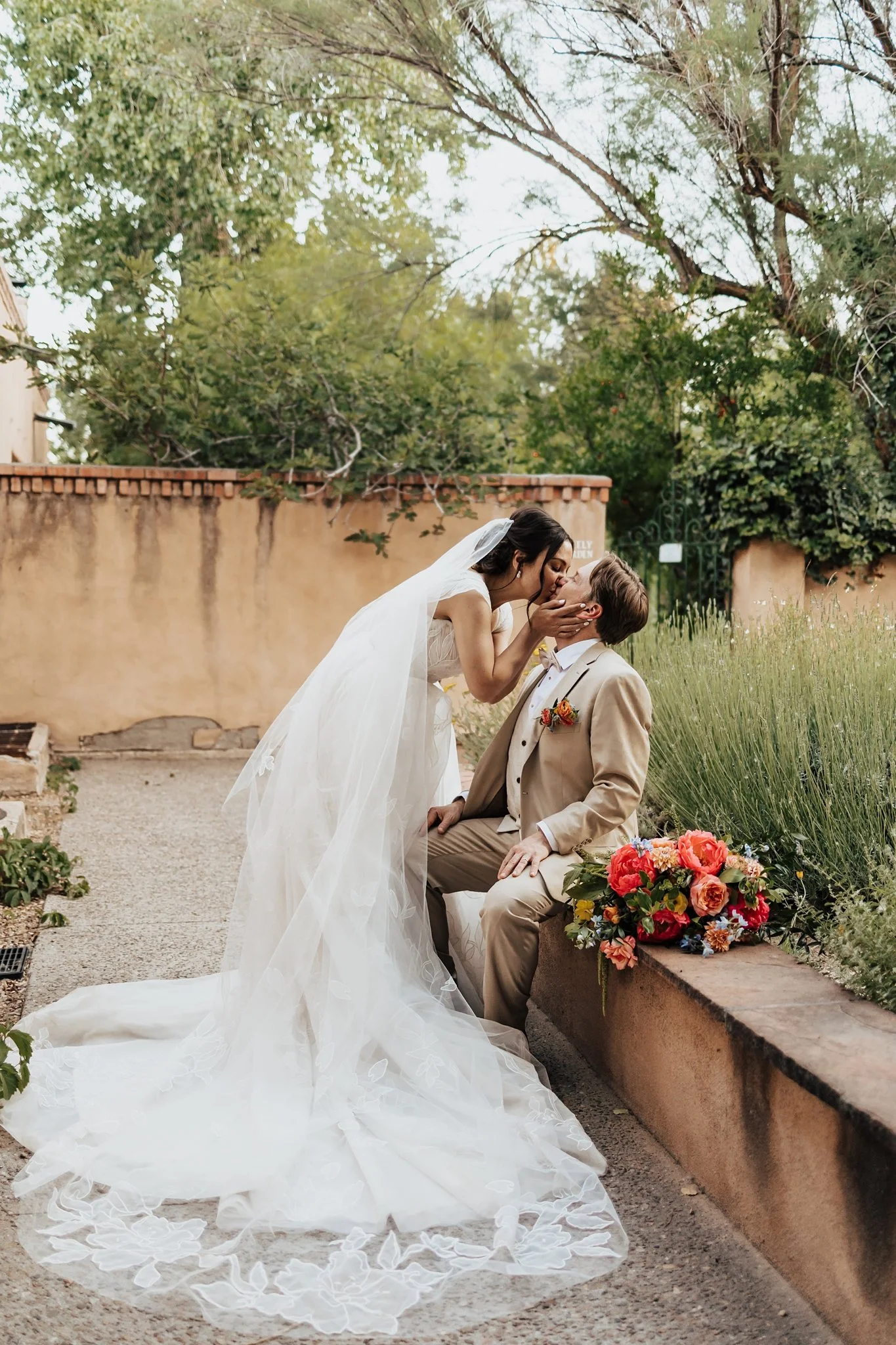 Alicia+lucia+photography+-+los+poblanos+-+los+poblanos+wedding+-+destination+wedding_0100.jpg