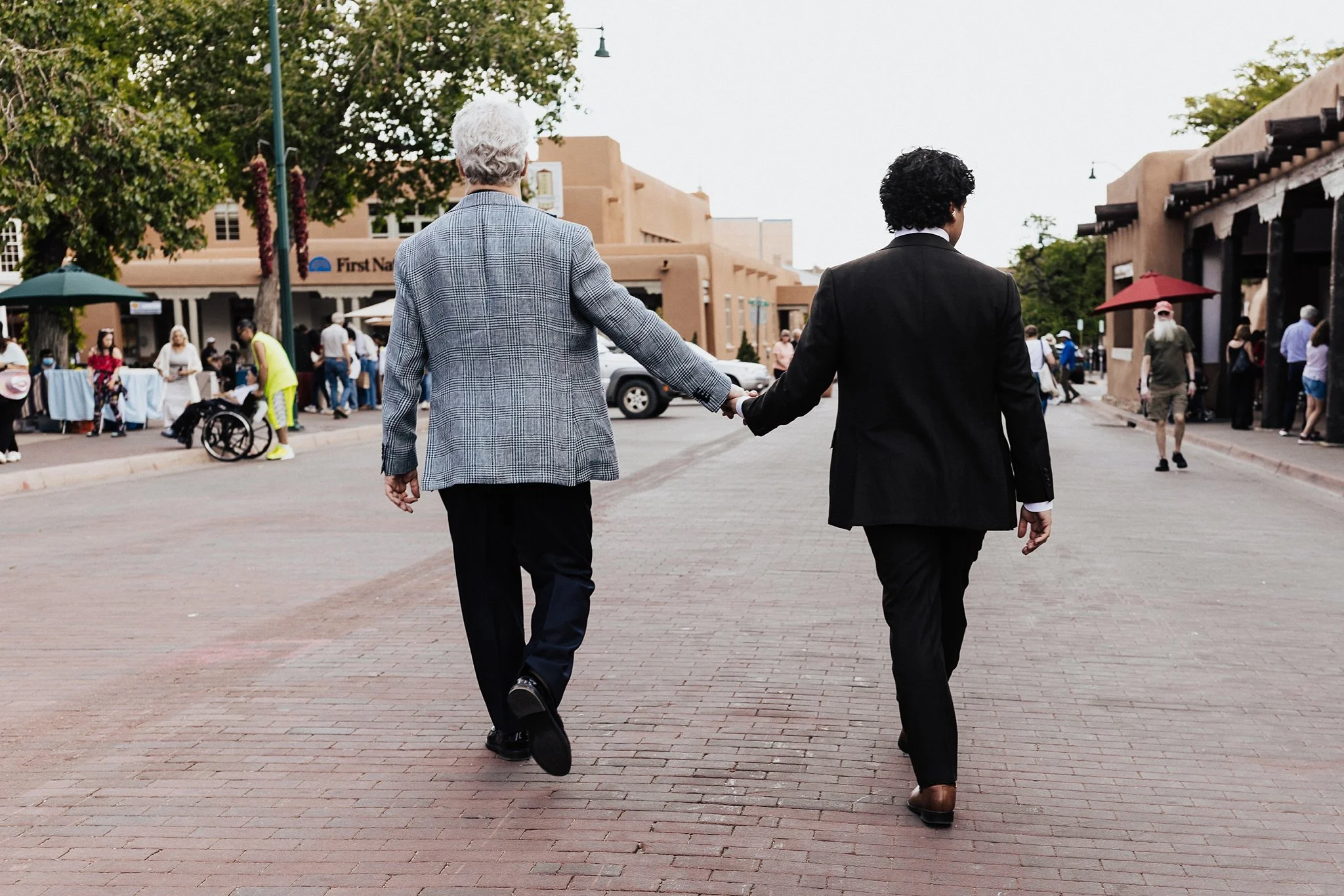 Alicia+lucia+photography+-+santa+fe+wedding+-+sunset+terrace+wedding+-+santa+fe+plaza_0049.jpg
