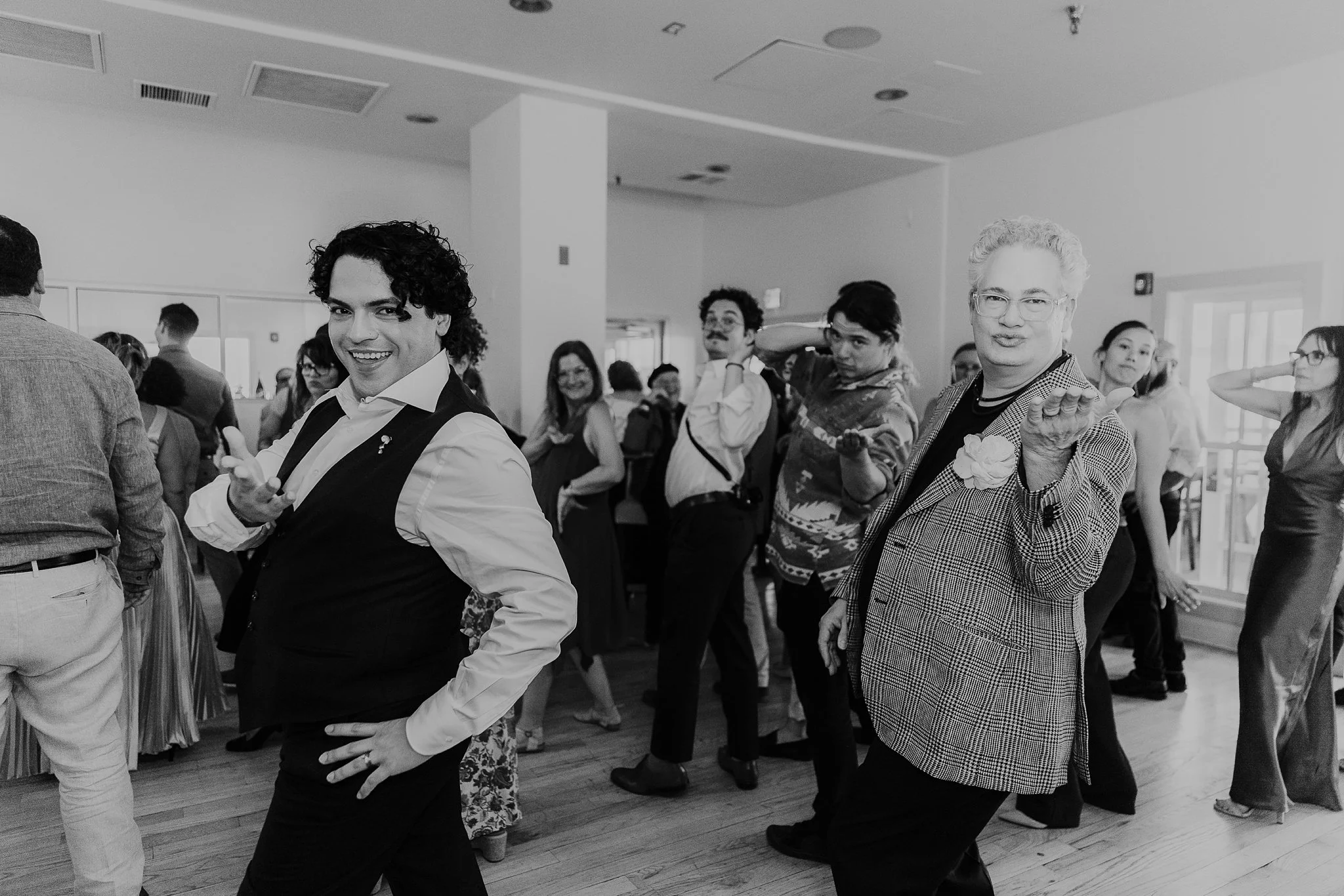 Alicia+lucia+photography+-+santa+fe+wedding+-+sunset+terrace+wedding+-+santa+fe+plaza_0112.jpg
