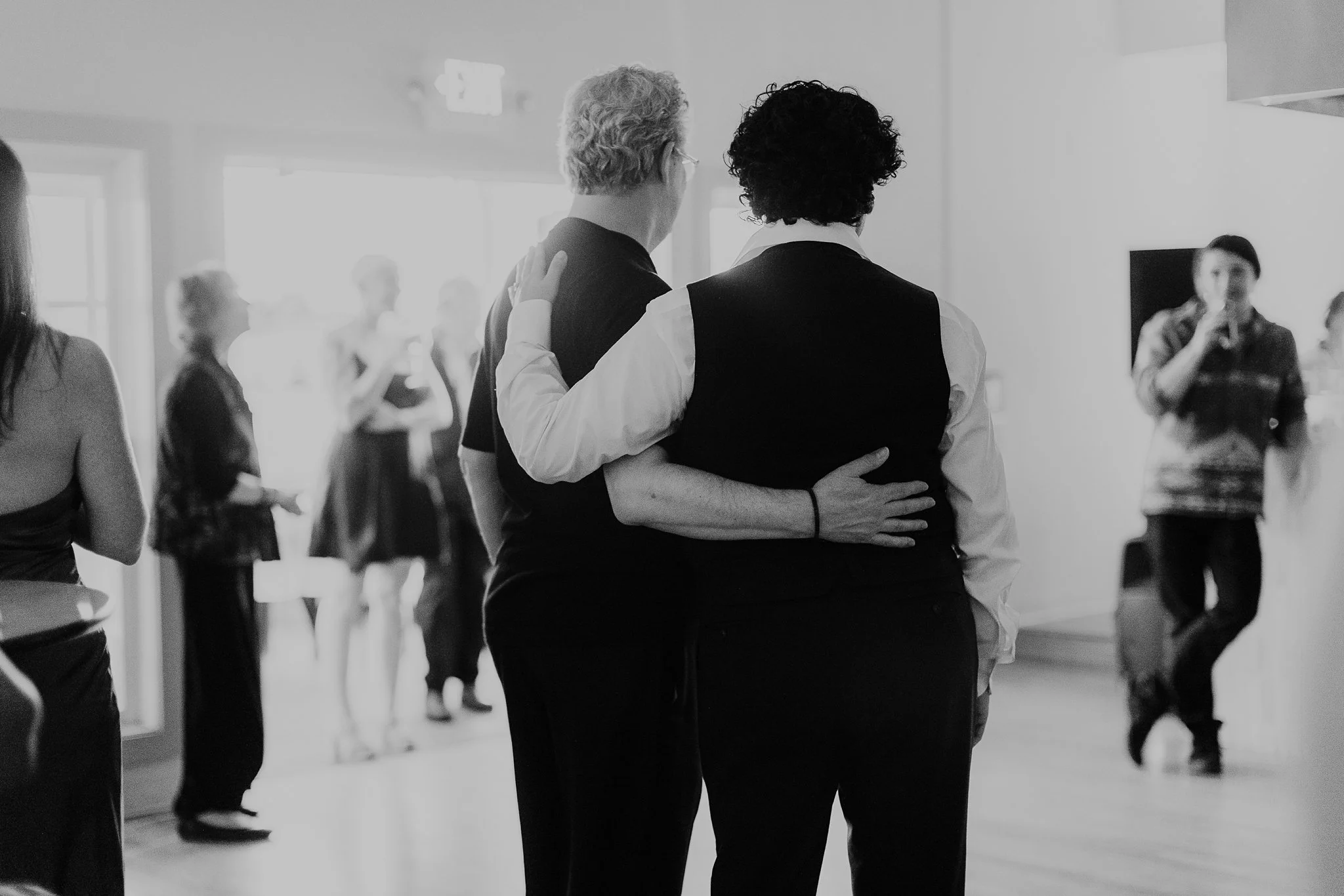 Alicia+lucia+photography+-+santa+fe+wedding+-+sunset+terrace+wedding+-+santa+fe+plaza_0124.jpg