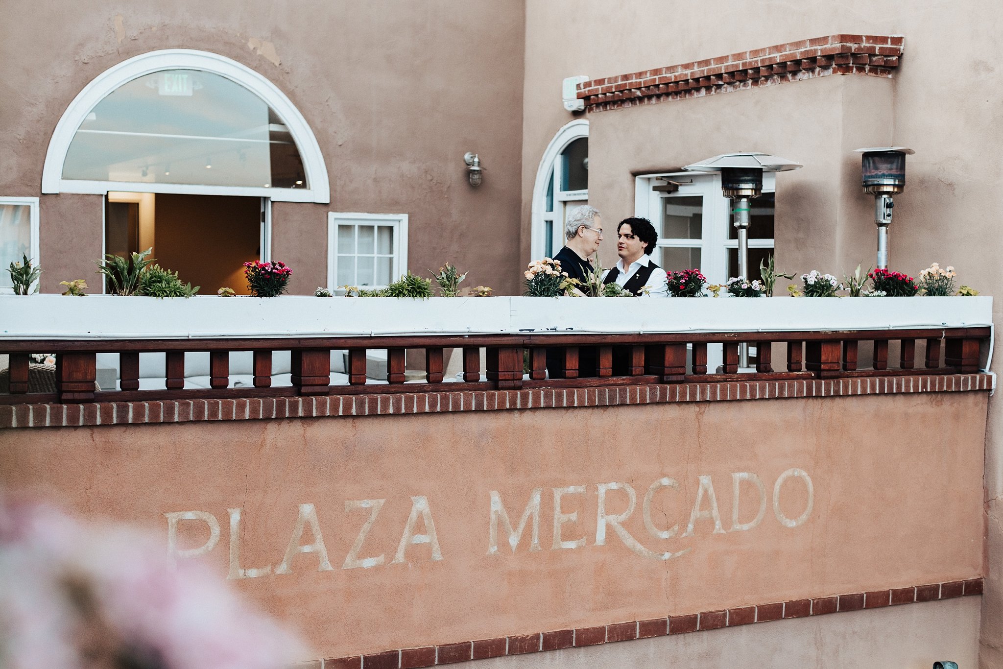 Alicia+lucia+photography+-+santa+fe+wedding+-+sunset+terrace+wedding+-+santa+fe+plaza_0125.jpg
