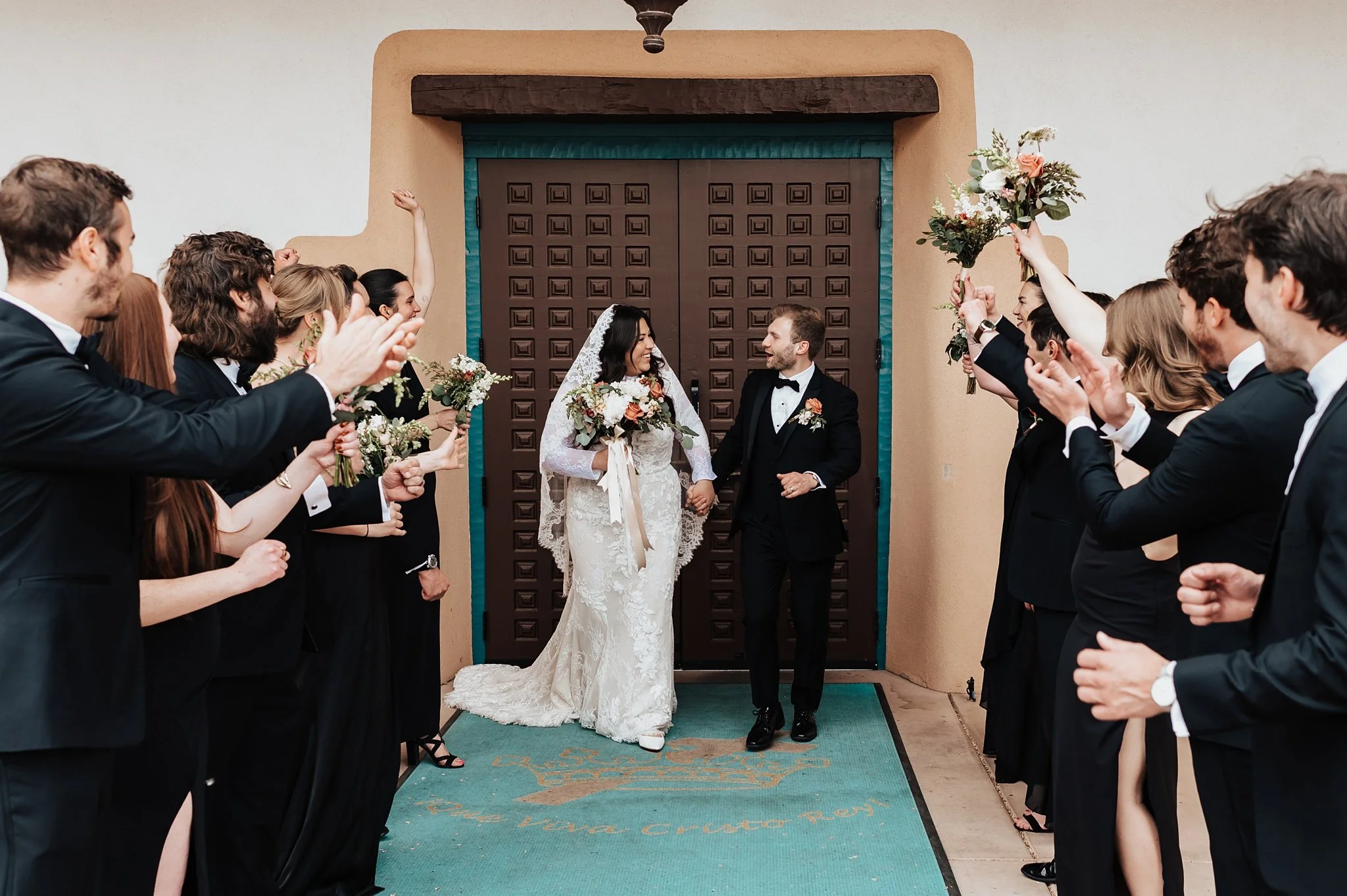 Alicia+lucia+photography+-+santa+fe+wedding+-+la+fonda+wedding+-+santa+fe+plaza+wedding_0037.jpg