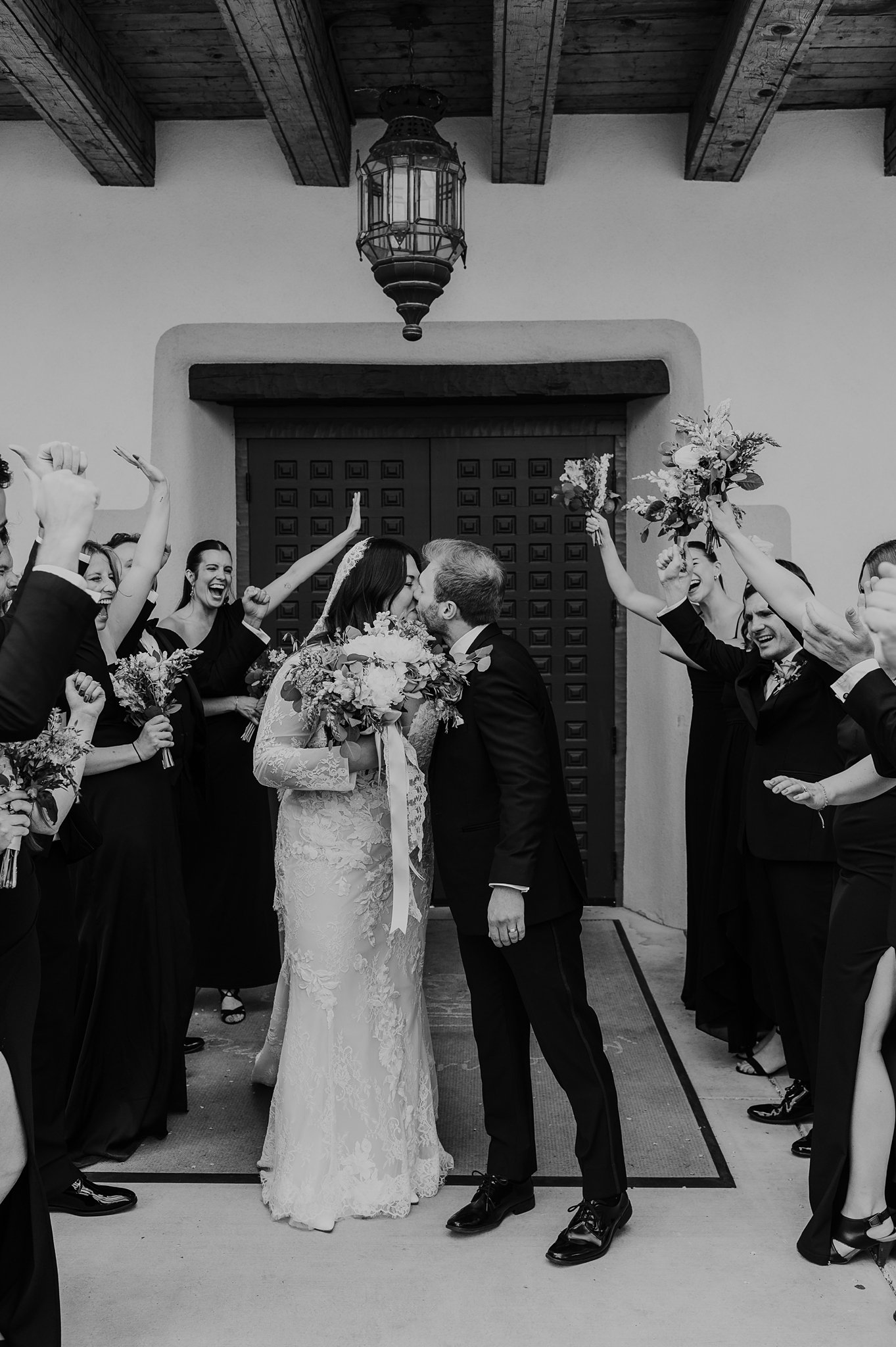 Alicia+lucia+photography+-+santa+fe+wedding+-+la+fonda+wedding+-+santa+fe+plaza+wedding_0039.jpg