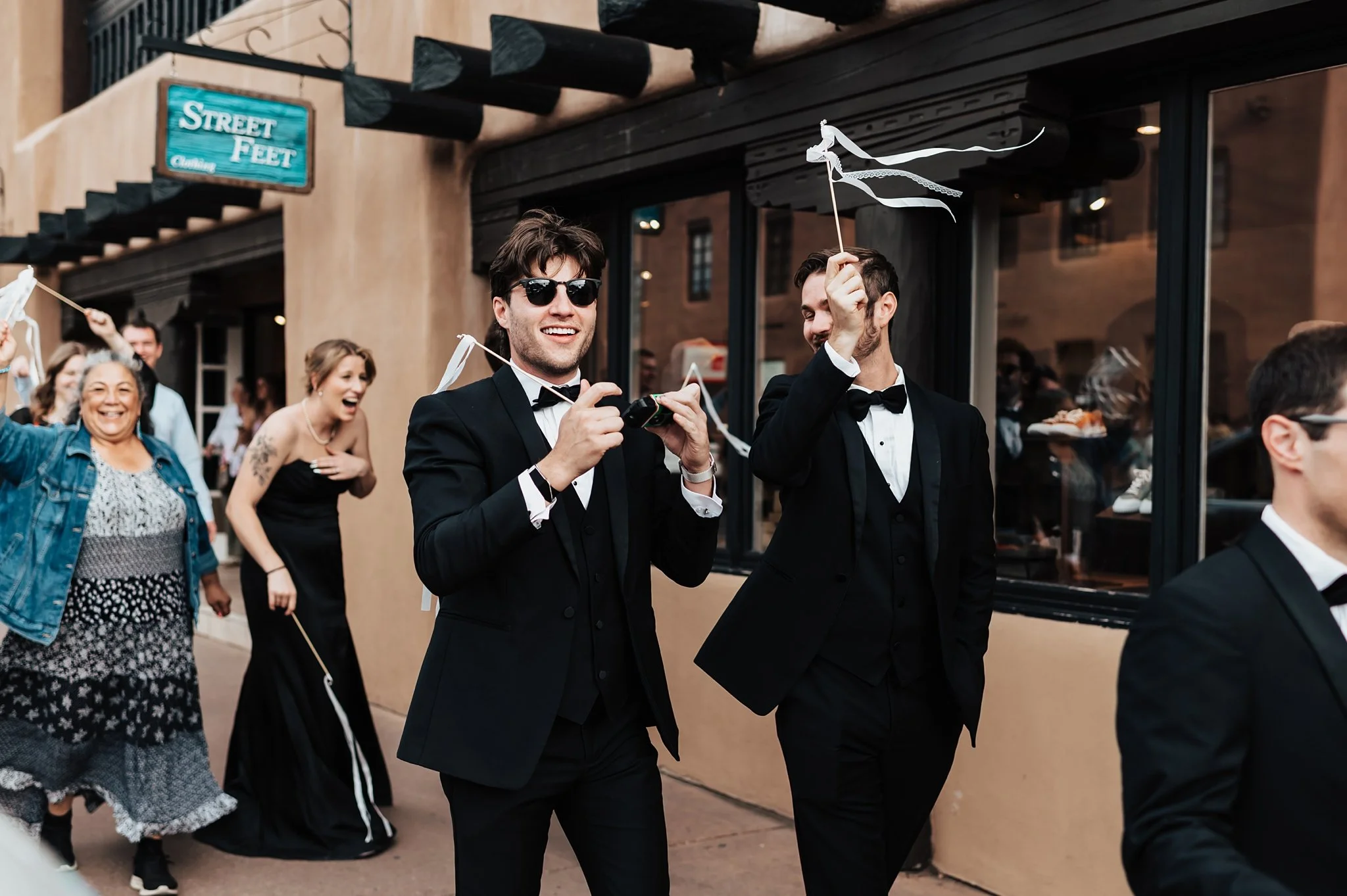 Alicia+lucia+photography+-+santa+fe+wedding+-+la+fonda+wedding+-+santa+fe+plaza+wedding_0077.jpg