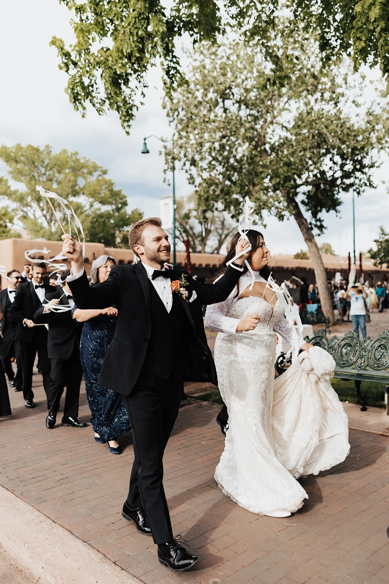Alicia+lucia+photography+-+santa+fe+wedding+-+la+fonda+wedding+-+santa+fe+plaza+wedding_0082.jpg