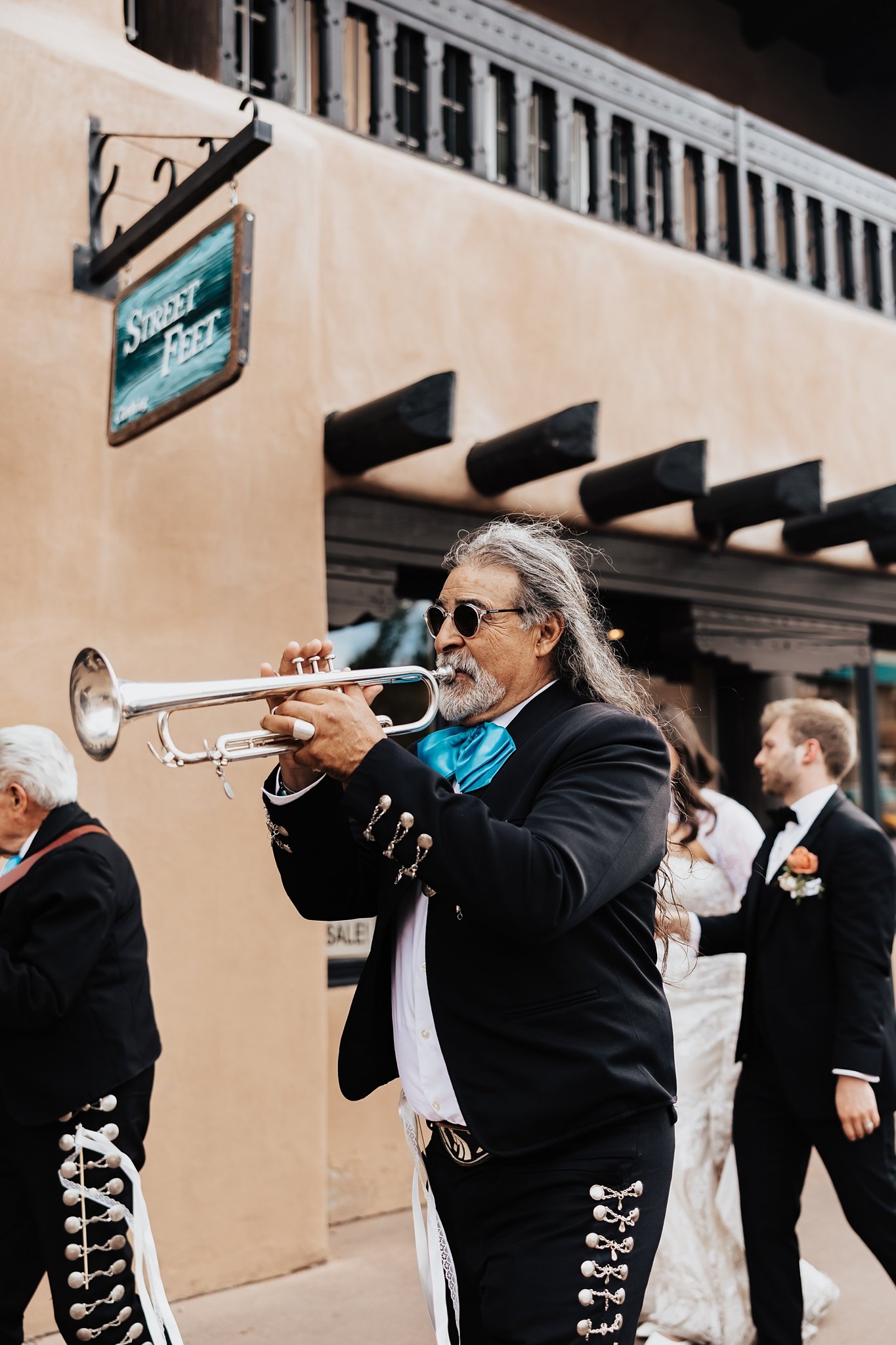 Alicia+lucia+photography+-+santa+fe+wedding+-+la+fonda+wedding+-+santa+fe+plaza+wedding_0085.jpg
