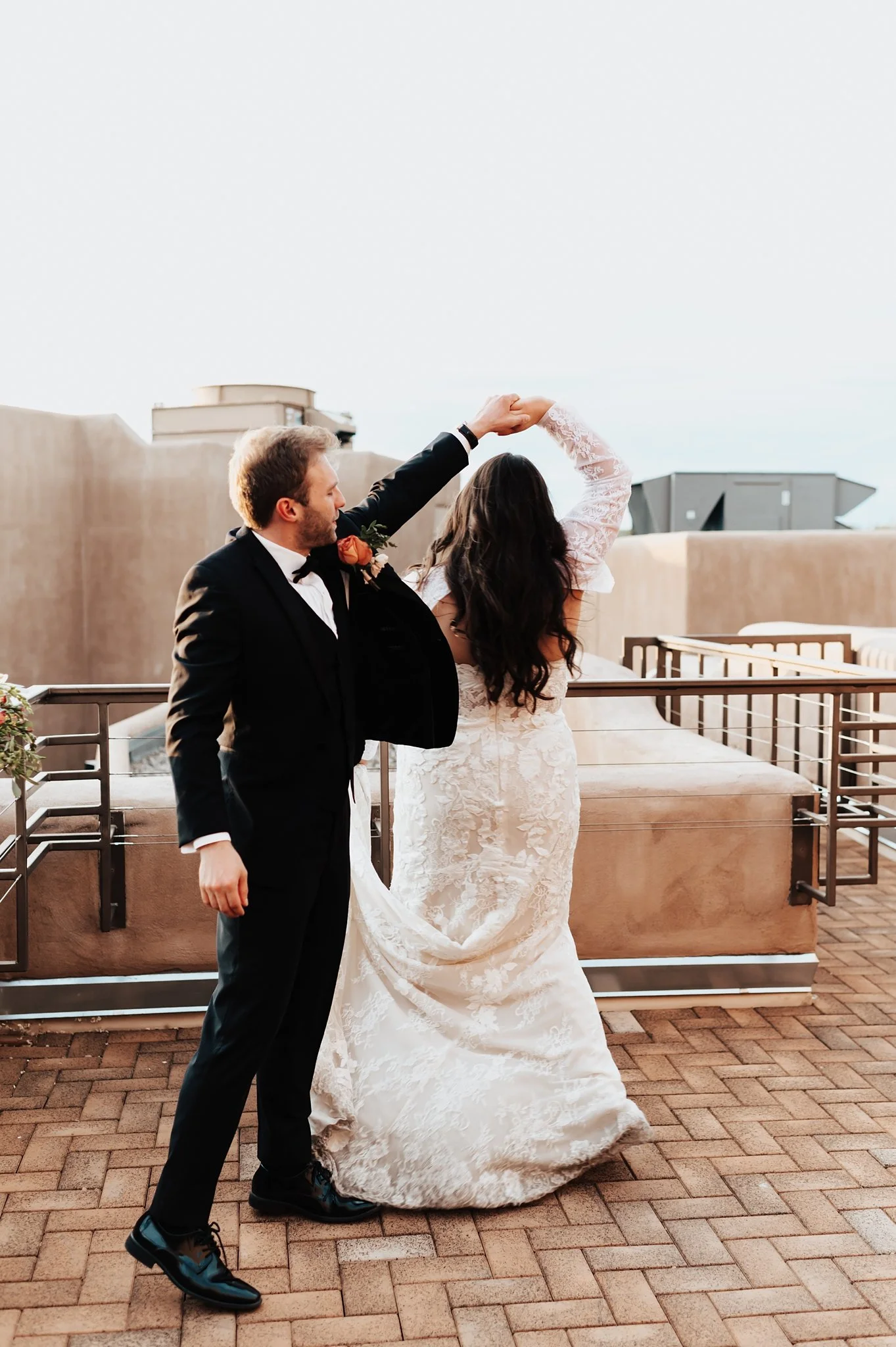 Alicia+lucia+photography+-+santa+fe+wedding+-+la+fonda+wedding+-+santa+fe+plaza+wedding_0103.jpg