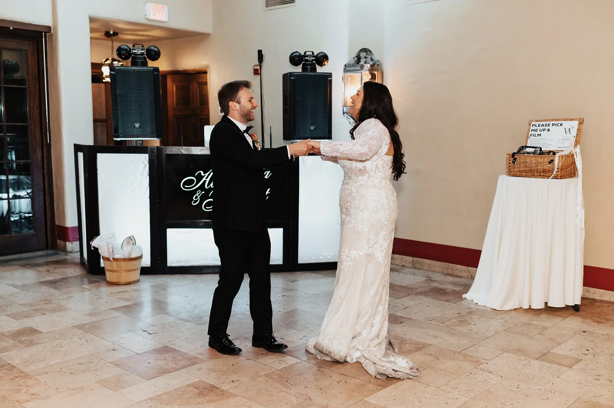 Alicia+lucia+photography+-+santa+fe+wedding+-+la+fonda+wedding+-+santa+fe+plaza+wedding_0154.jpg