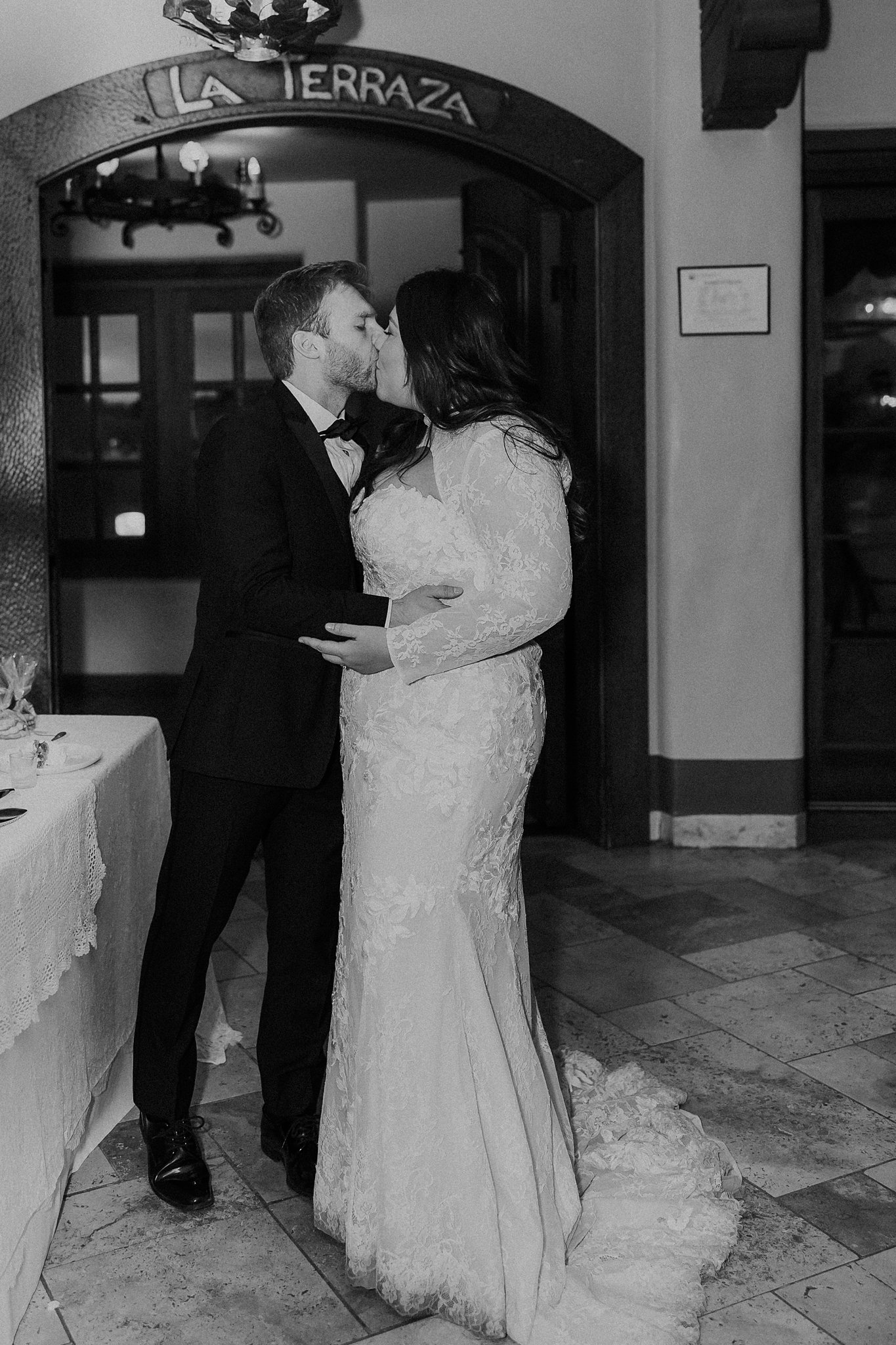 Alicia+lucia+photography+-+santa+fe+wedding+-+la+fonda+wedding+-+santa+fe+plaza+wedding_0165.jpg