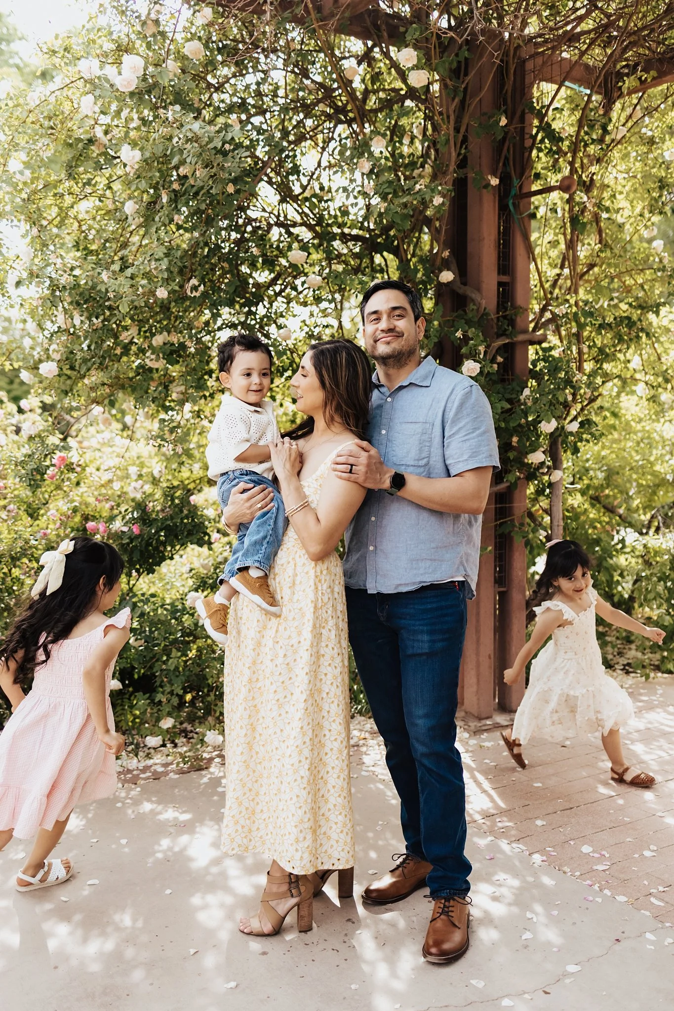 Alicia+lucia+photography+-+southwest+family+portraits+-+santa+fe+portraits+-+taos+portraits_0033.jpg