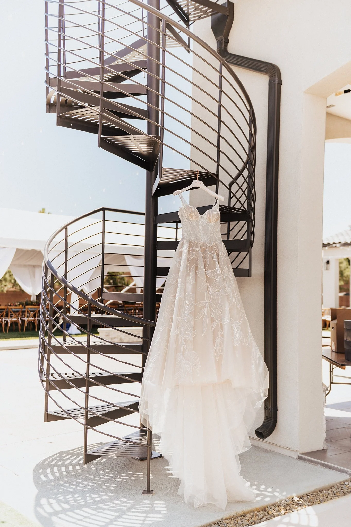 Alicia+lucia+photography+-+backyard+wedding+-+destination+wedding+-+southwest+wedding_0002.jpg