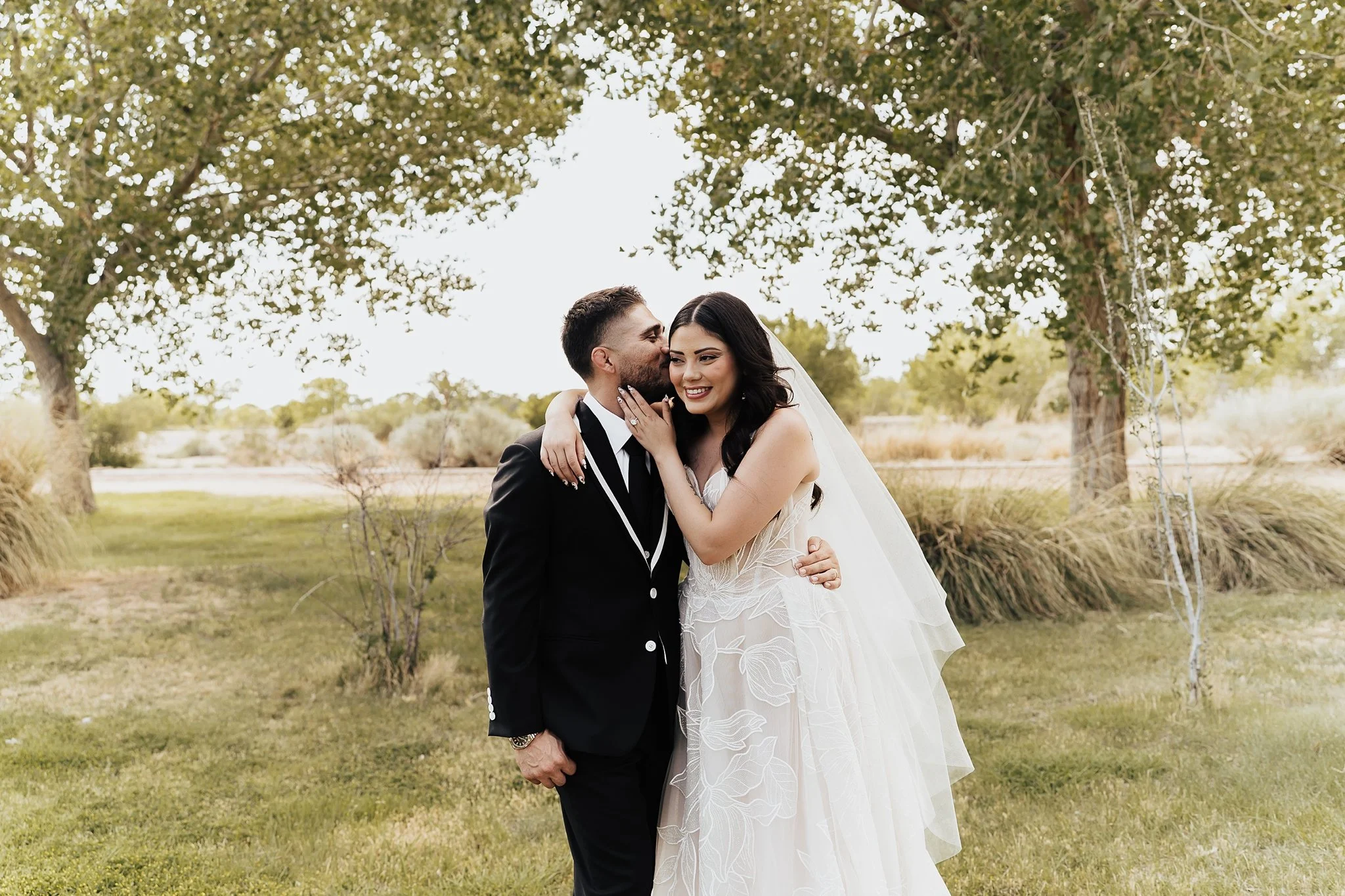Alicia+lucia+photography+-+backyard+wedding+-+destination+wedding+-+southwest+wedding_0036.jpg