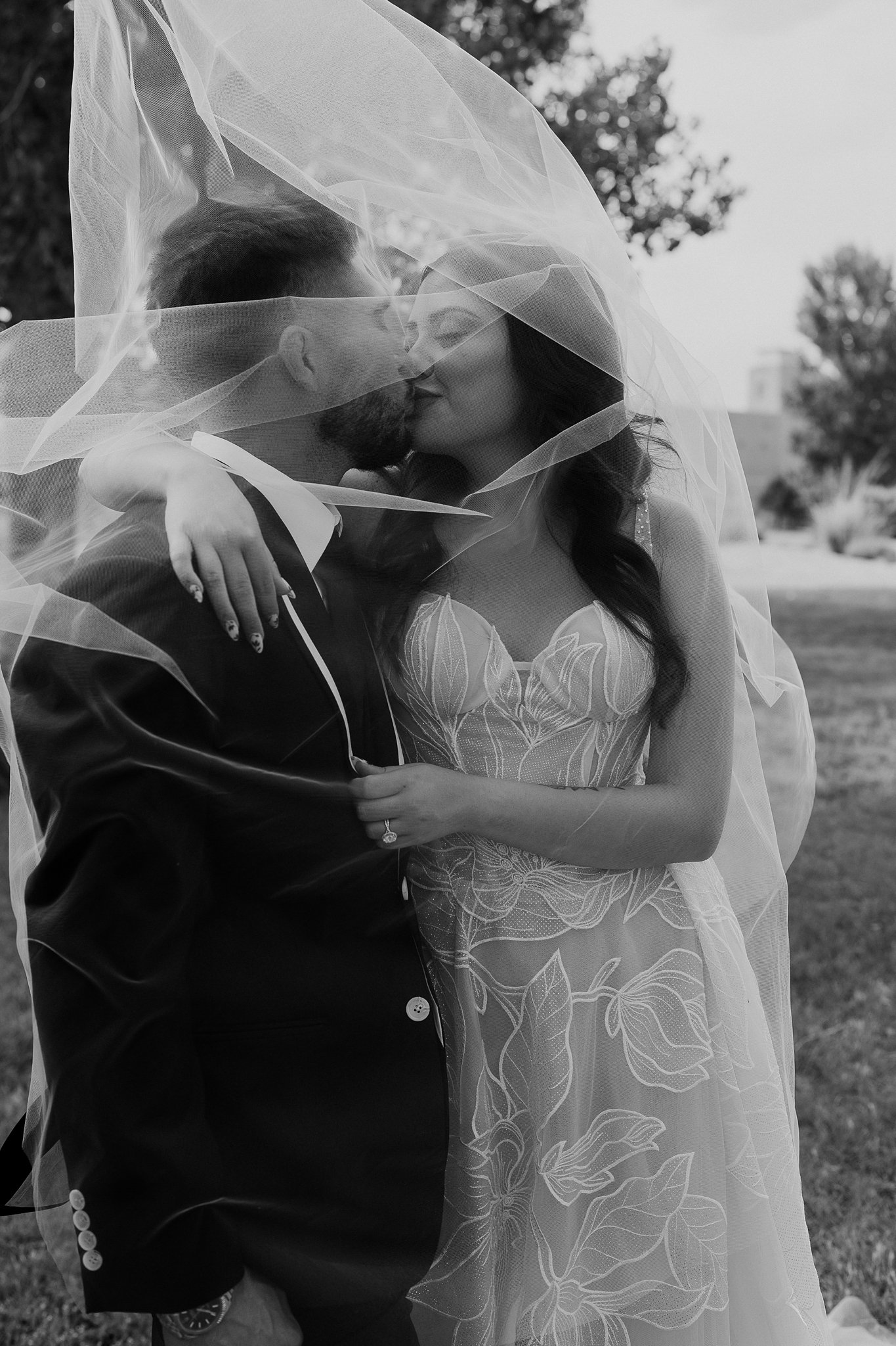 Alicia+lucia+photography+-+backyard+wedding+-+destination+wedding+-+southwest+wedding_0040.jpg