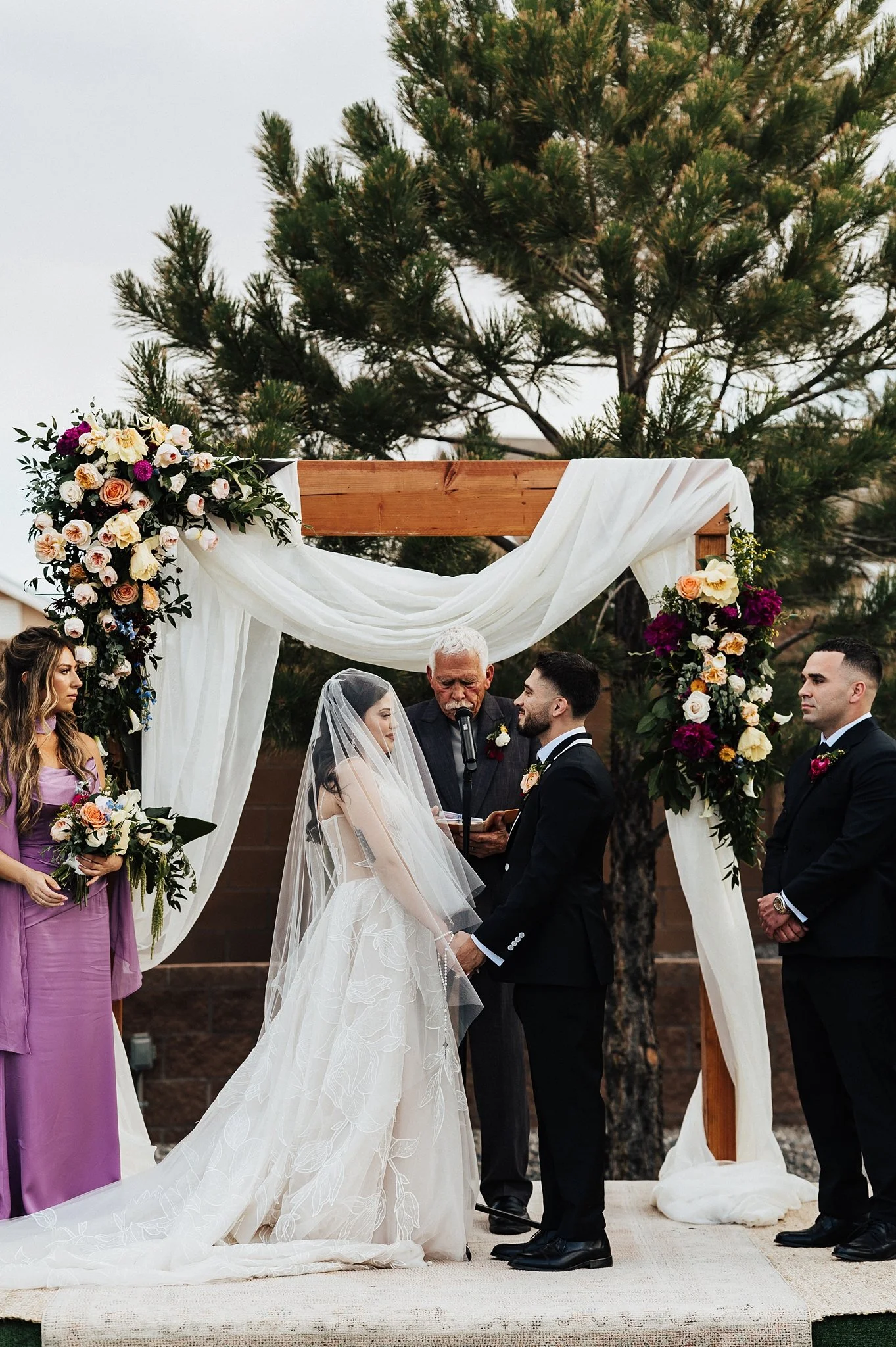 Alicia+lucia+photography+-+backyard+wedding+-+destination+wedding+-+southwest+wedding_0082.jpg