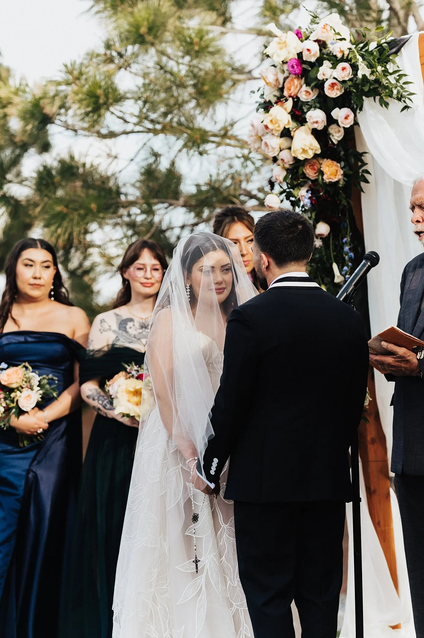 Alicia+lucia+photography+-+backyard+wedding+-+destination+wedding+-+southwest+wedding_0085.jpg