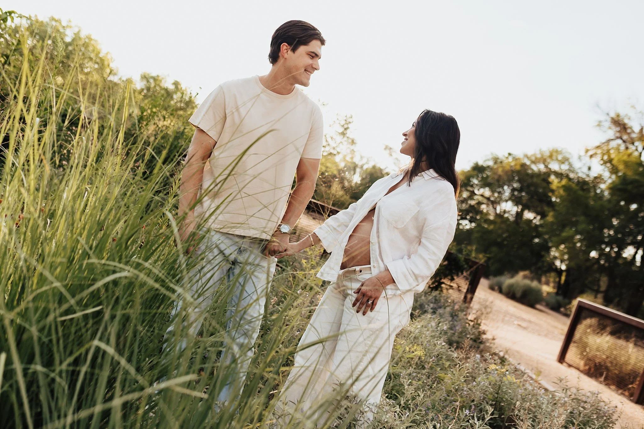 Alicia+lucia+photography+-+maternity+session+-+desert+maternity+-+southwest+maternity_0011.jpg