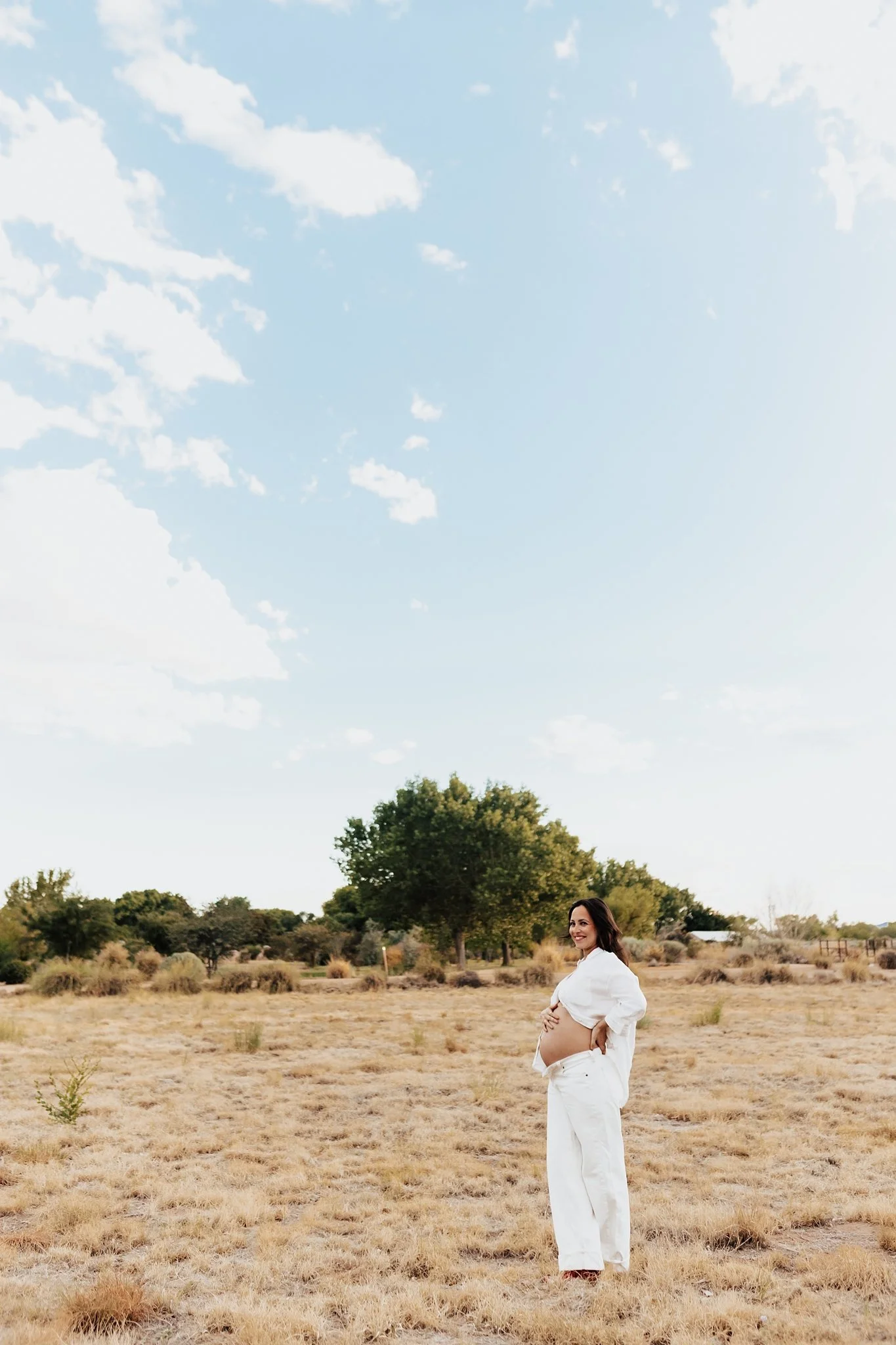 Alicia+lucia+photography+-+maternity+session+-+desert+maternity+-+southwest+maternity_0035.jpg