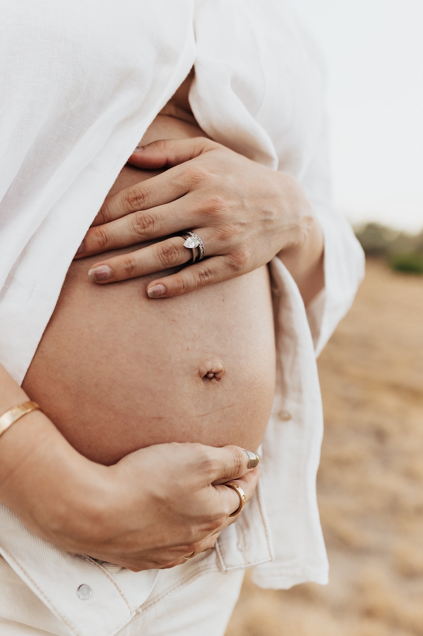 Alicia+lucia+photography+-+maternity+session+-+desert+maternity+-+southwest+maternity_0037.jpg
