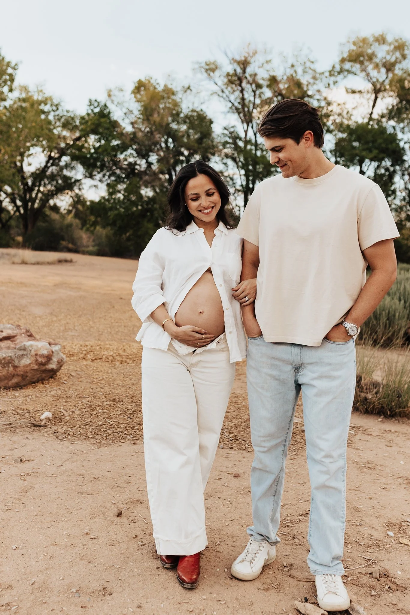 Alicia+lucia+photography+-+maternity+session+-+desert+maternity+-+southwest+maternity_0042.jpg
