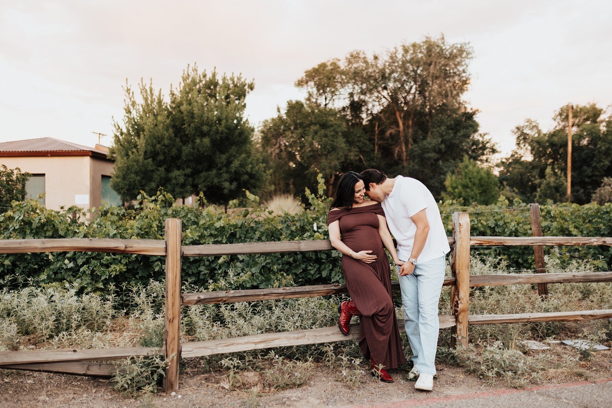 Alicia+lucia+photography+-+maternity+session+-+desert+maternity+-+southwest+maternity_0080.jpg