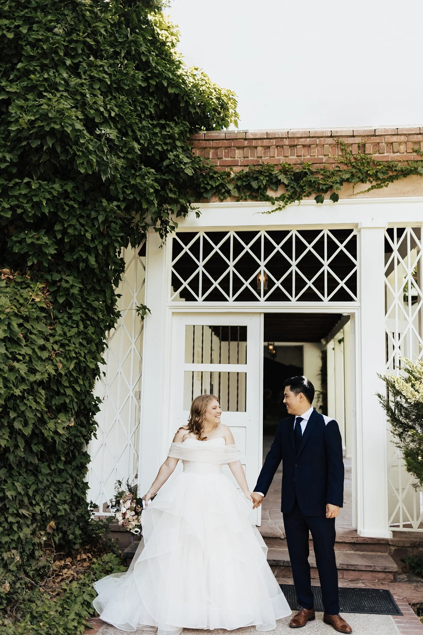 Alicia+lucia+photography+-+los+poblanos+wedding+-+farm+wedding+-+los+poblanos+farm_0044.jpg