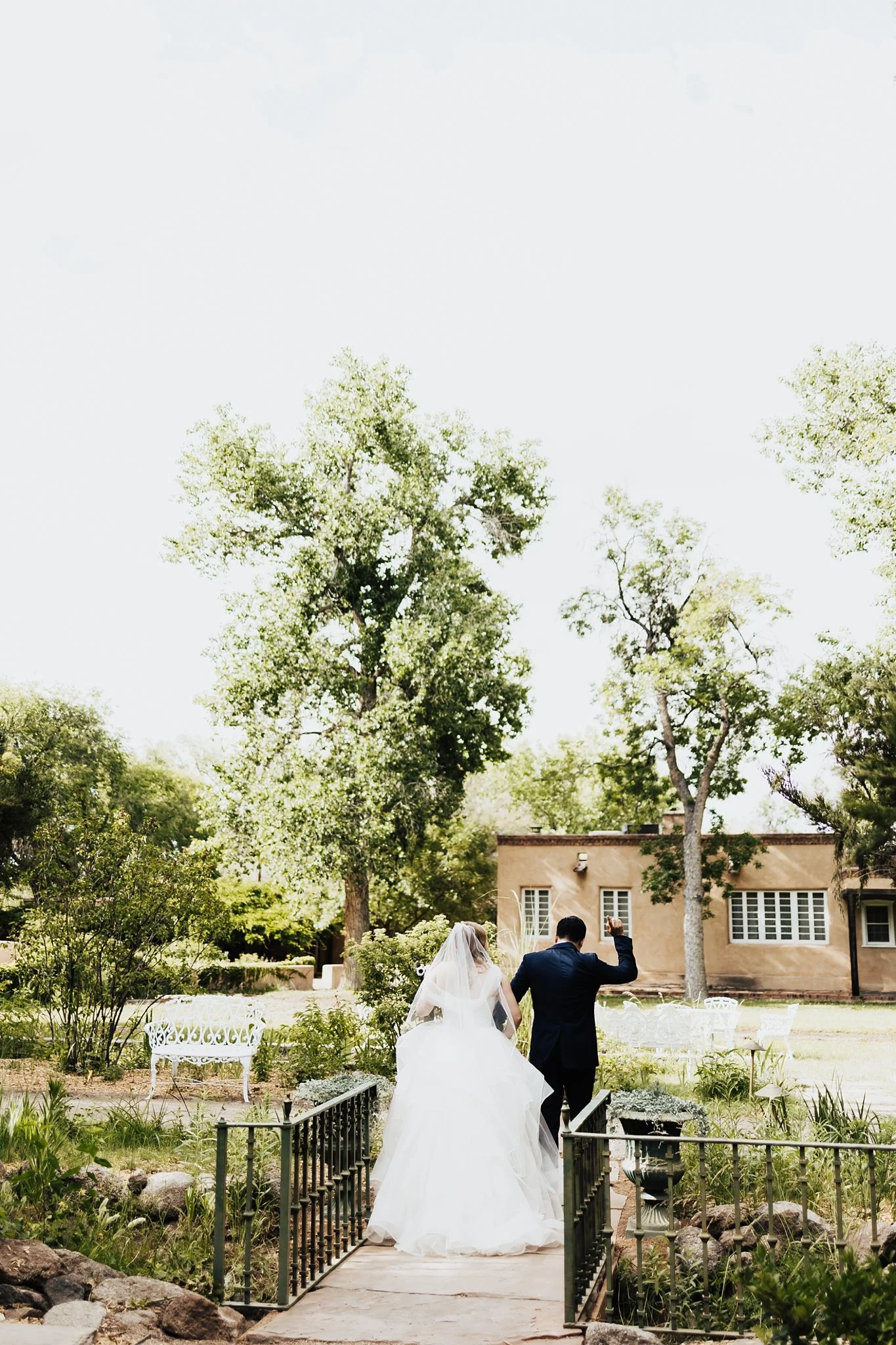 Alicia+lucia+photography+-+los+poblanos+wedding+-+farm+wedding+-+los+poblanos+farm_0118.jpg