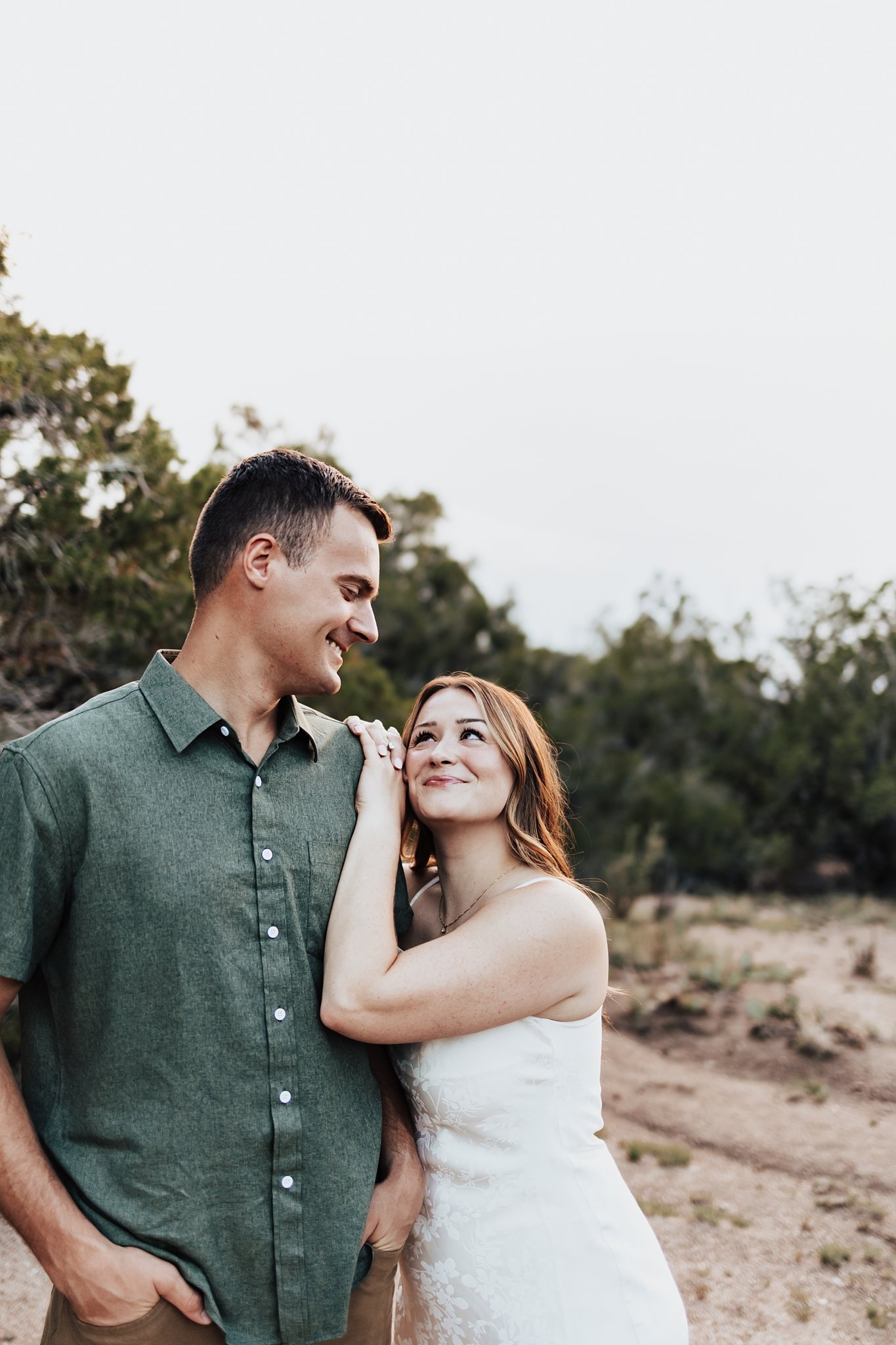 Alicia+lucia+photography+-+ldesert+engagement+-+southwest+engagement+-+albuquerque+engagement_0006.jpg