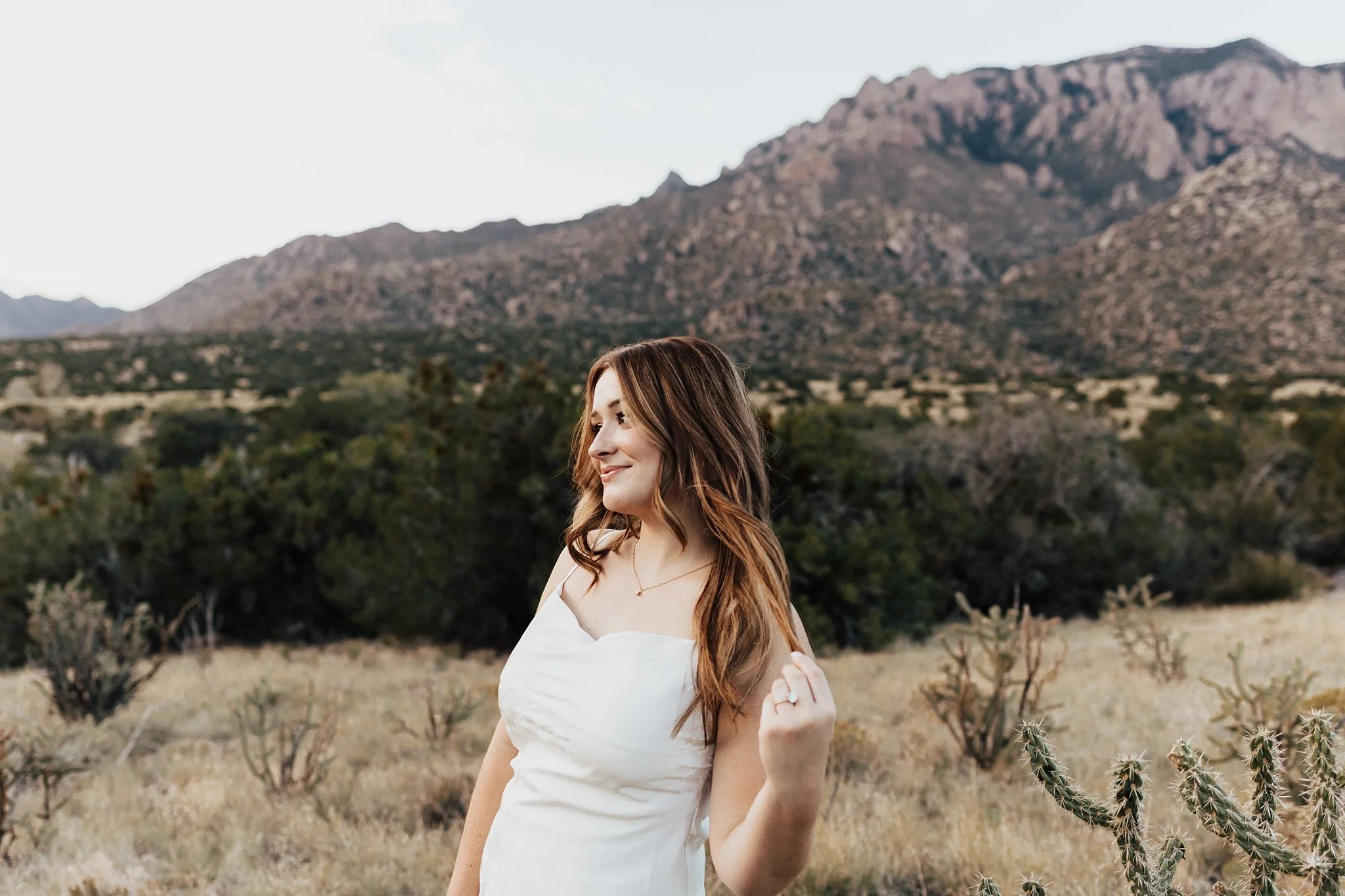 Alicia+lucia+photography+-+ldesert+engagement+-+southwest+engagement+-+albuquerque+engagement_0032.jpg