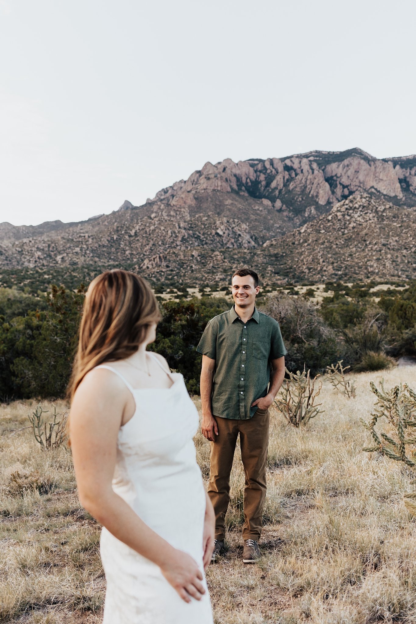 Alicia+lucia+photography+-+ldesert+engagement+-+southwest+engagement+-+albuquerque+engagement_0036.jpg
