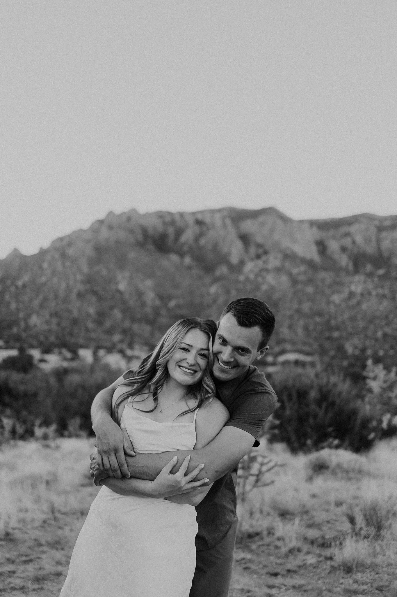Alicia+lucia+photography+-+ldesert+engagement+-+southwest+engagement+-+albuquerque+engagement_0041.jpg