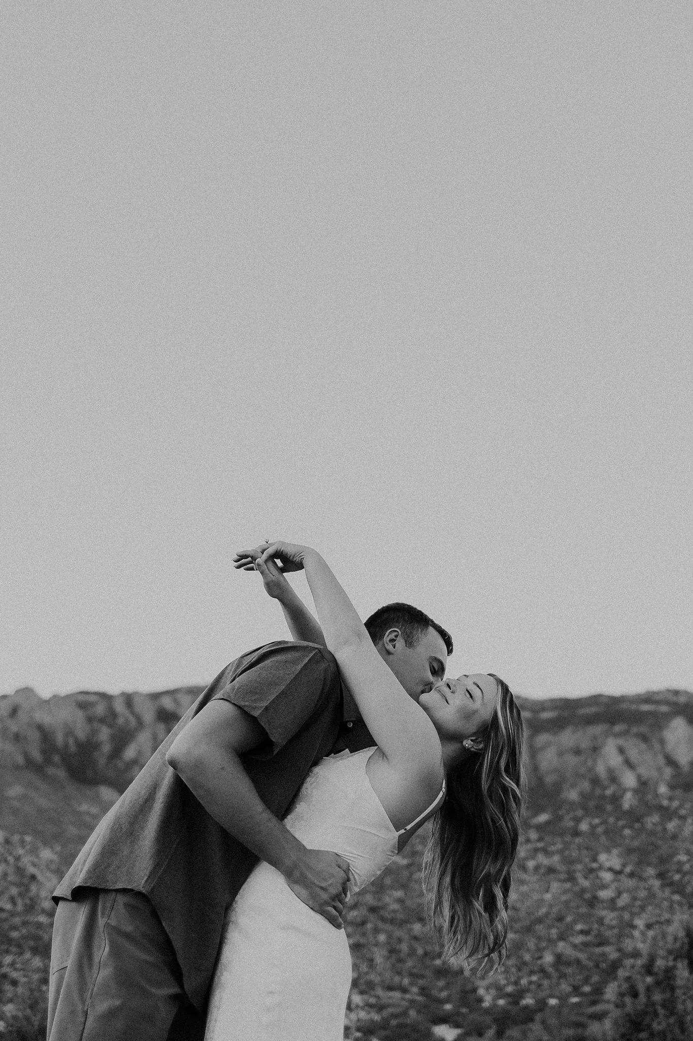 Alicia+lucia+photography+-+ldesert+engagement+-+southwest+engagement+-+albuquerque+engagement_0048.jpg