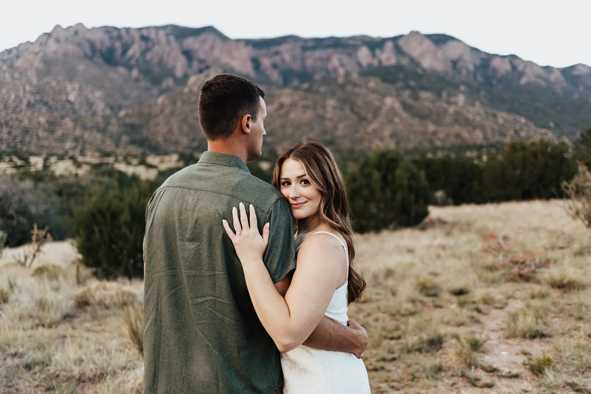 Alicia+lucia+photography+-+ldesert+engagement+-+southwest+engagement+-+albuquerque+engagement_0054.jpg