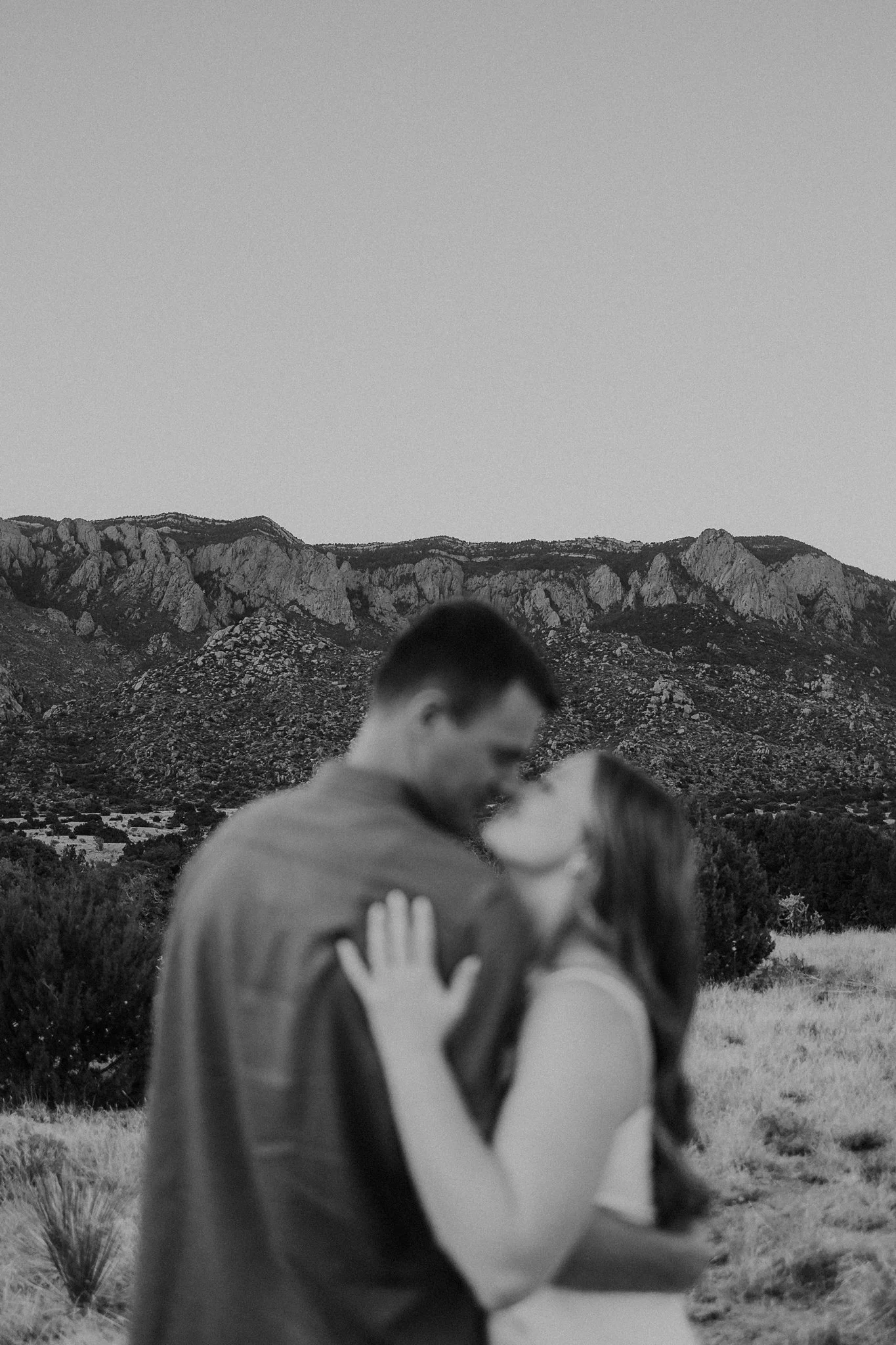 Alicia+lucia+photography+-+ldesert+engagement+-+southwest+engagement+-+albuquerque+engagement_0061.jpg