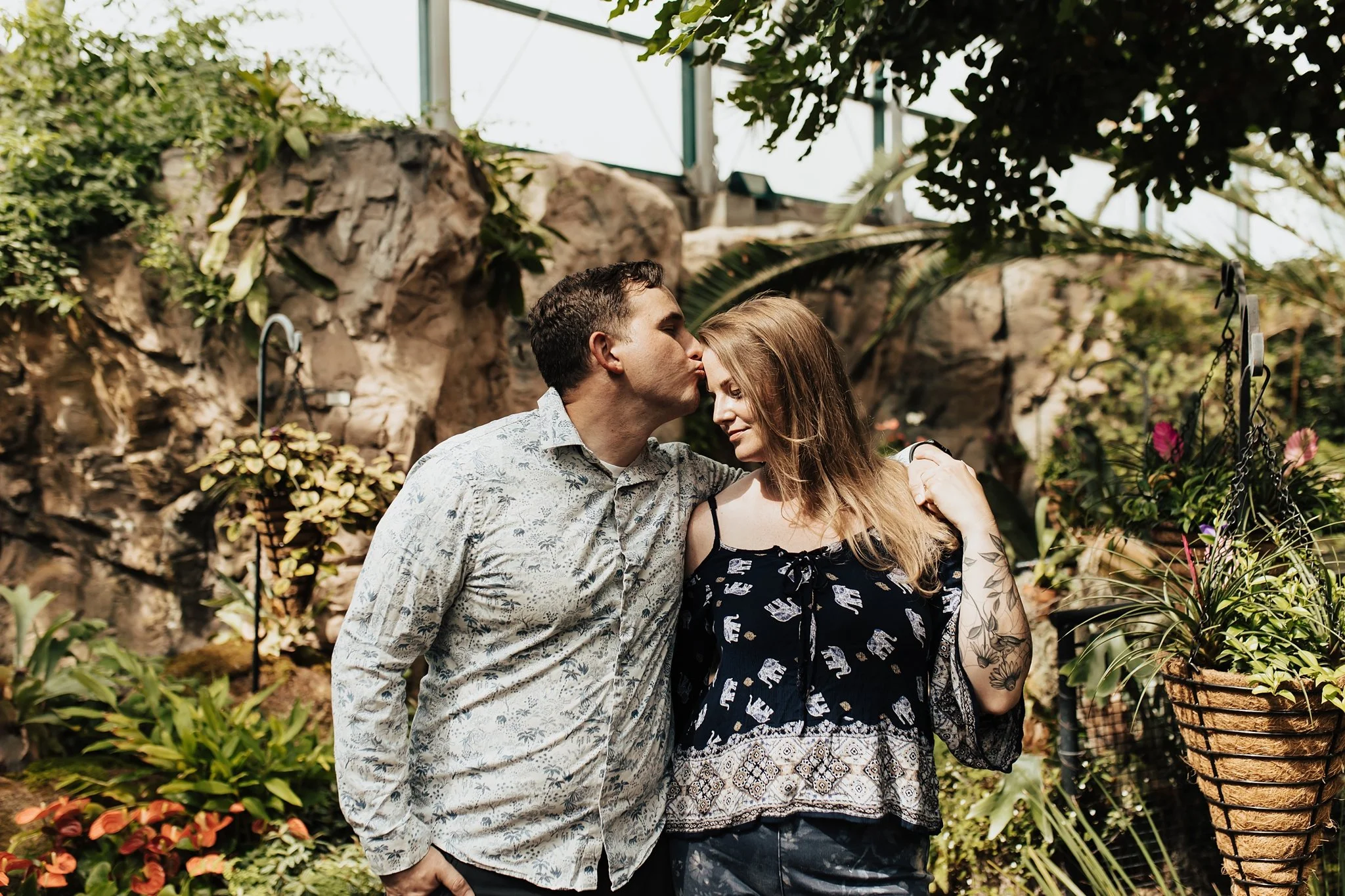 Alicia+lucia+photography+-+botanic-garden+-+botanic-garden-engagement+-+albuquerque-engagement_0001.jpg