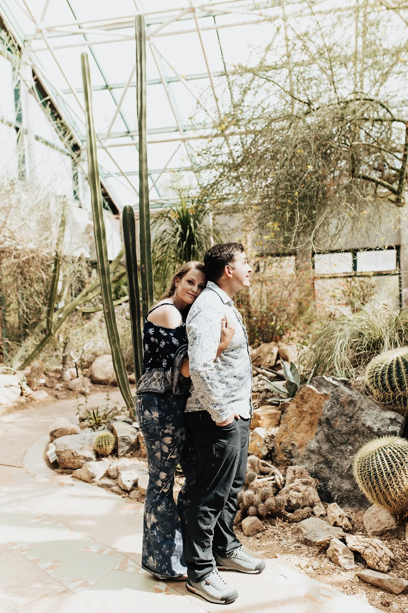 Alicia+lucia+photography+-+botanic-garden+-+botanic-garden-engagement+-+albuquerque-engagement_0009.jpg