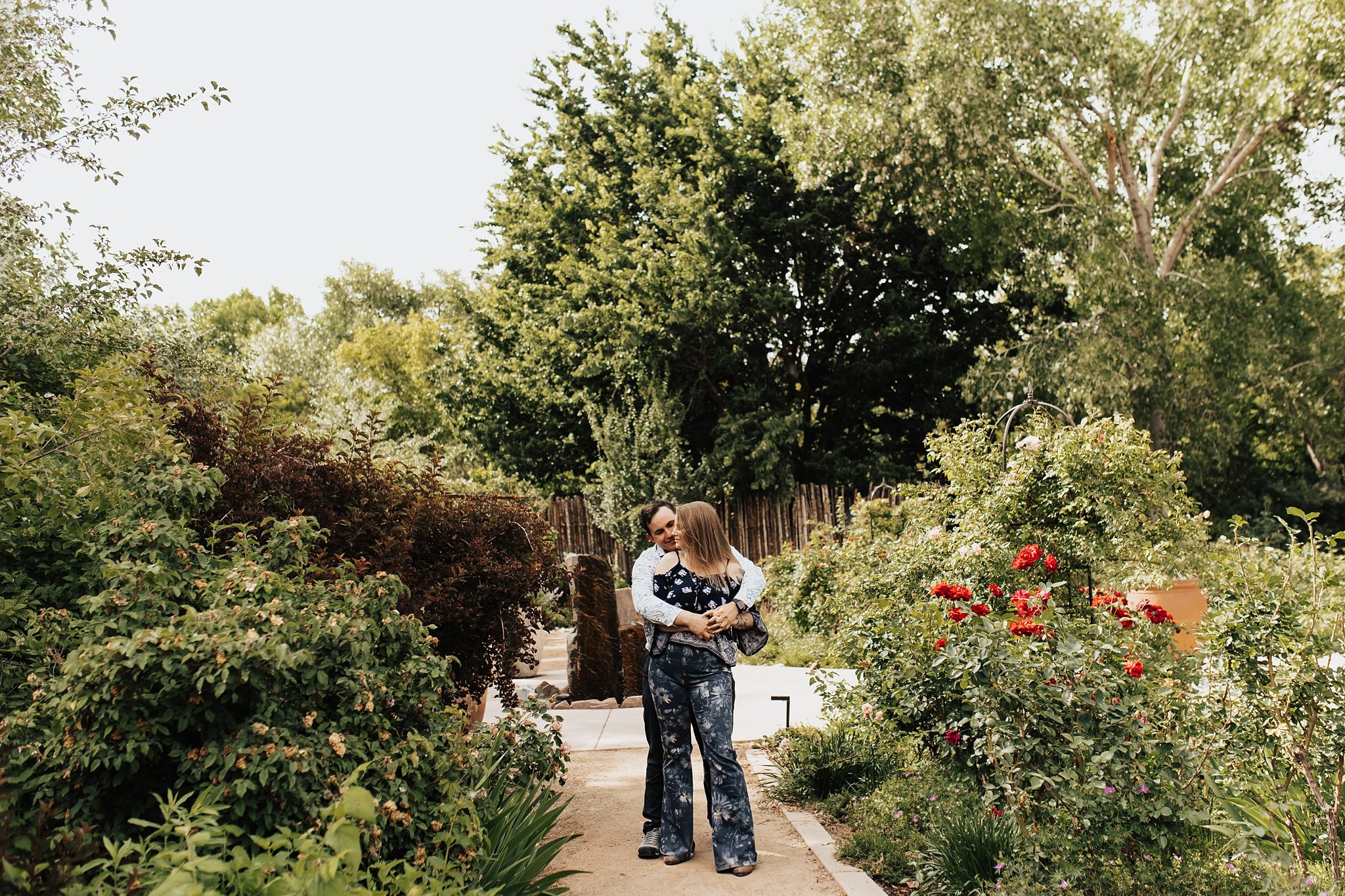 Alicia+lucia+photography+-+botanic-garden+-+botanic-garden-engagement+-+albuquerque-engagement_0020.jpg