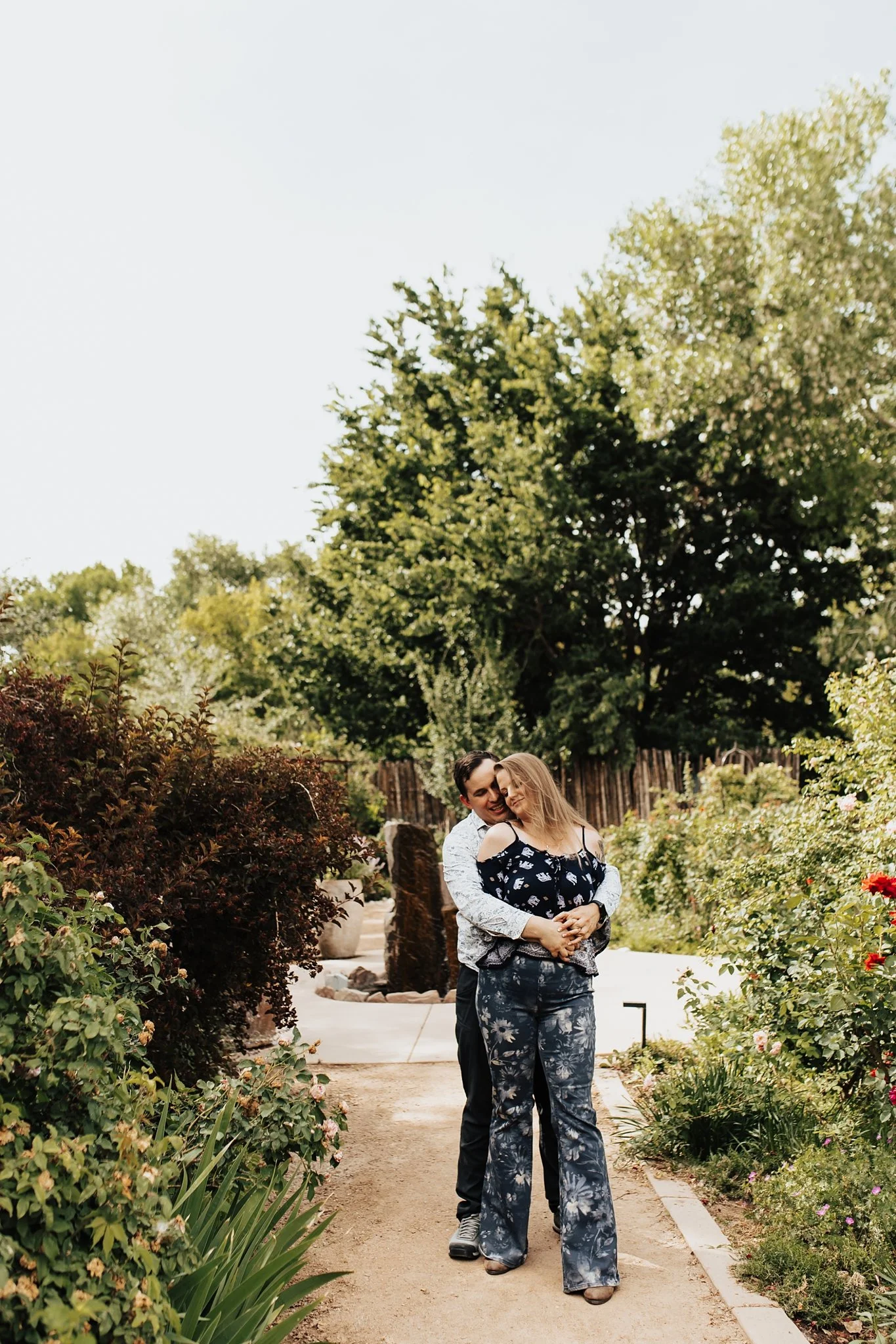 Alicia+lucia+photography+-+botanic-garden+-+botanic-garden-engagement+-+albuquerque-engagement_0021.jpg