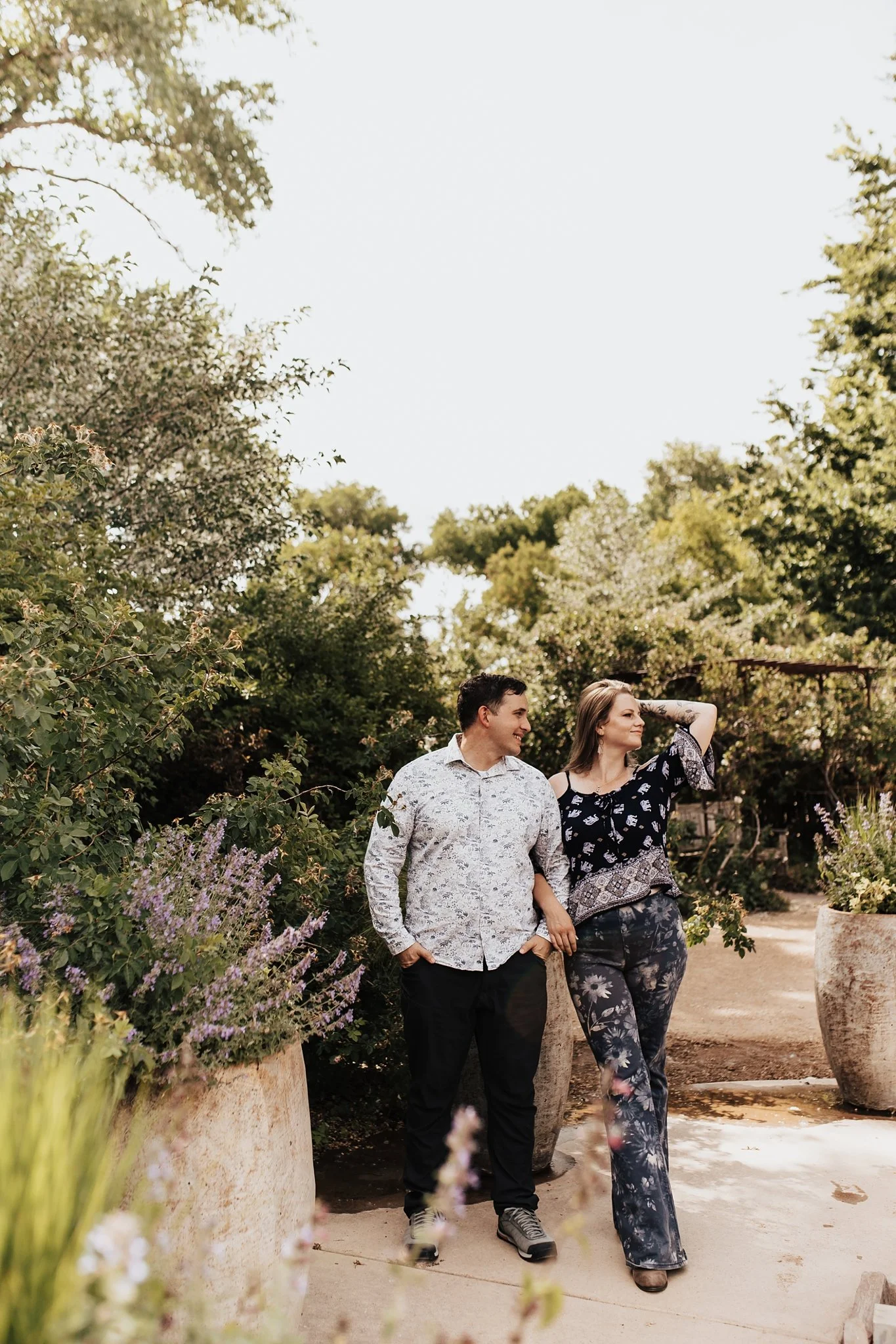 Alicia+lucia+photography+-+botanic-garden+-+botanic-garden-engagement+-+albuquerque-engagement_0029.jpg