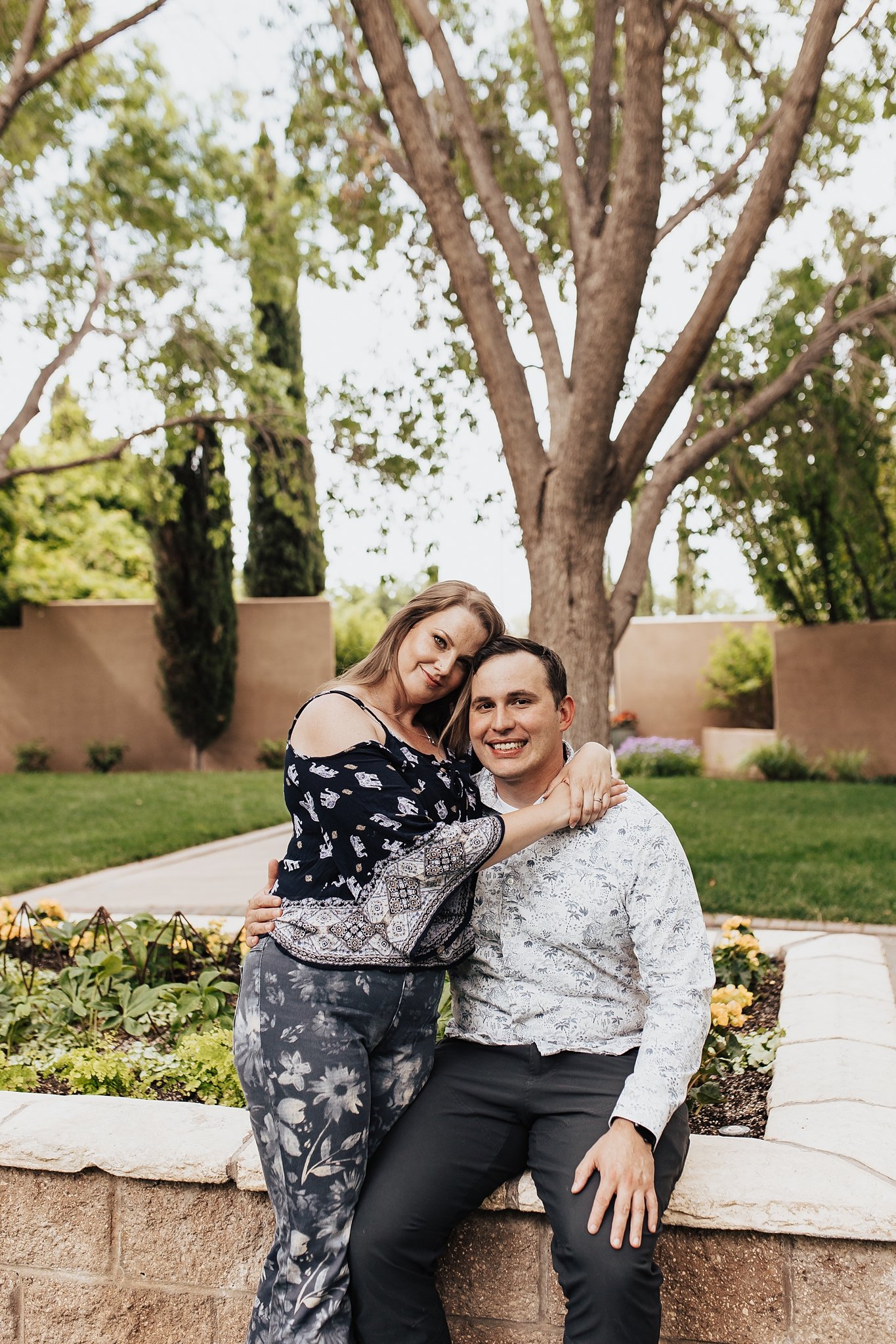 Alicia+lucia+photography+-+botanic-garden+-+botanic-garden-engagement+-+albuquerque-engagement_0036.jpg