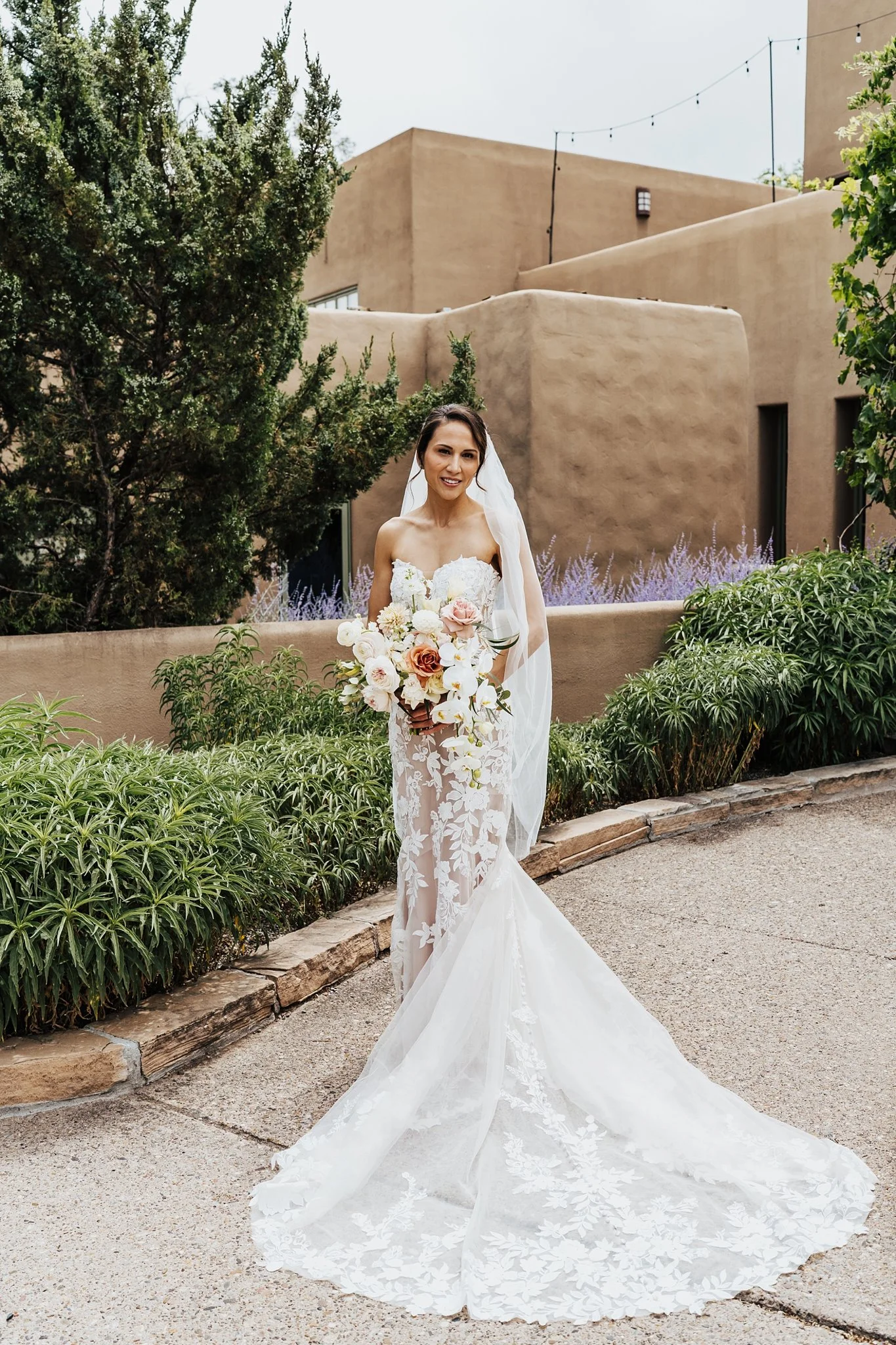 Alicia+lucia+photography+-+la+posada+wedding+-+santa+fe+plaza+-+santa+fe+wedding_0023.jpg