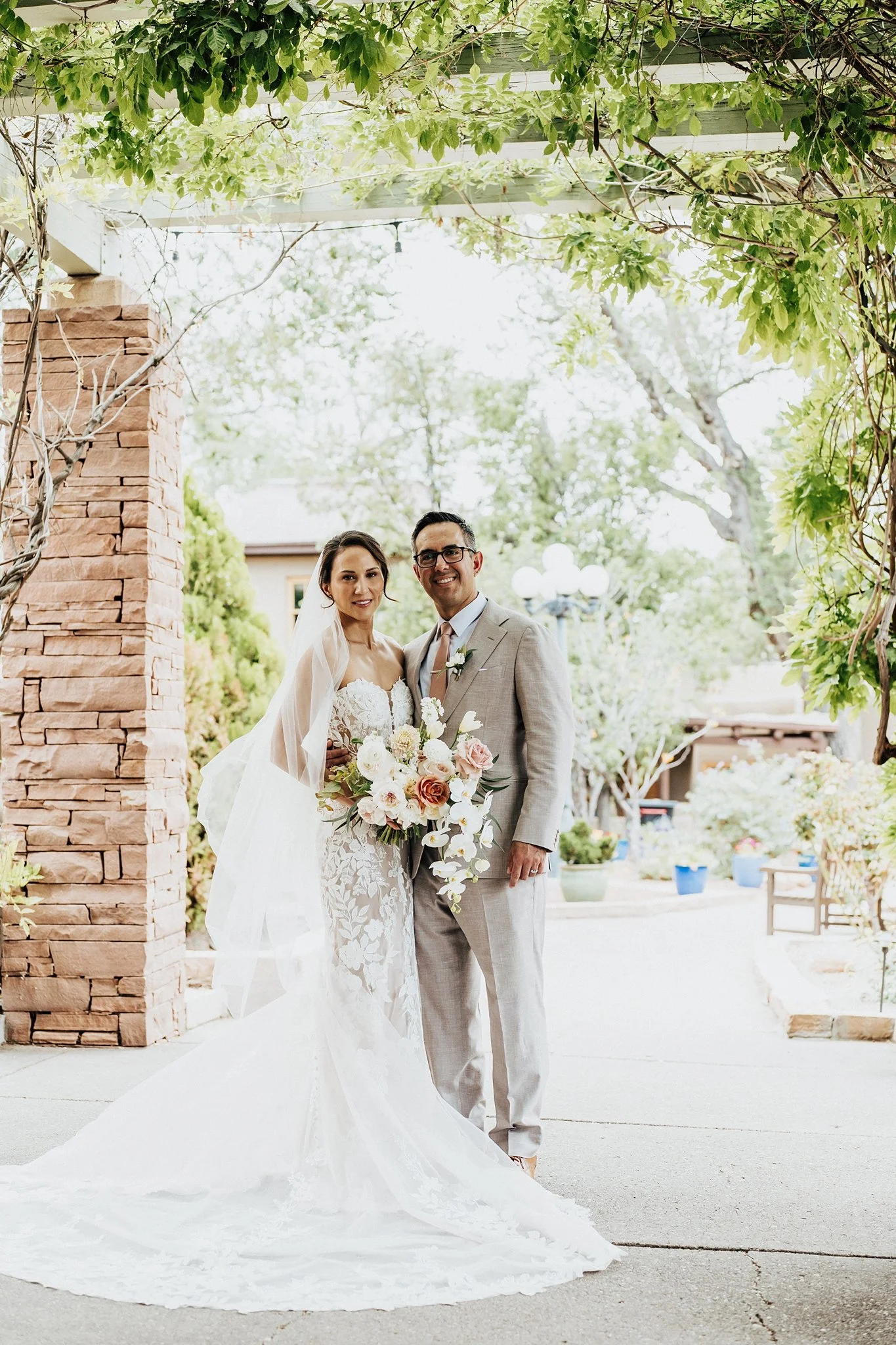 Alicia+lucia+photography+-+la+posada+wedding+-+santa+fe+plaza+-+santa+fe+wedding_0036.jpg