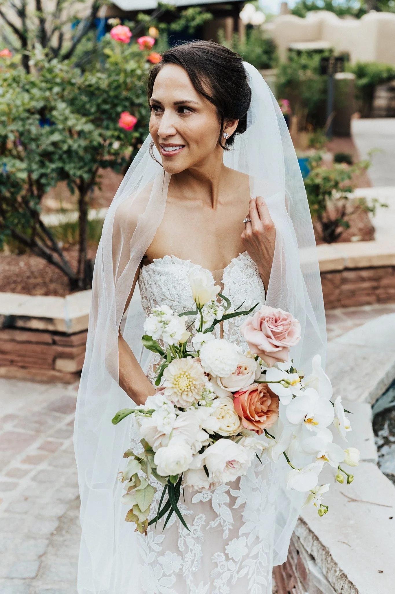 Alicia+lucia+photography+-+la+posada+wedding+-+santa+fe+plaza+-+santa+fe+wedding_0044.jpg
